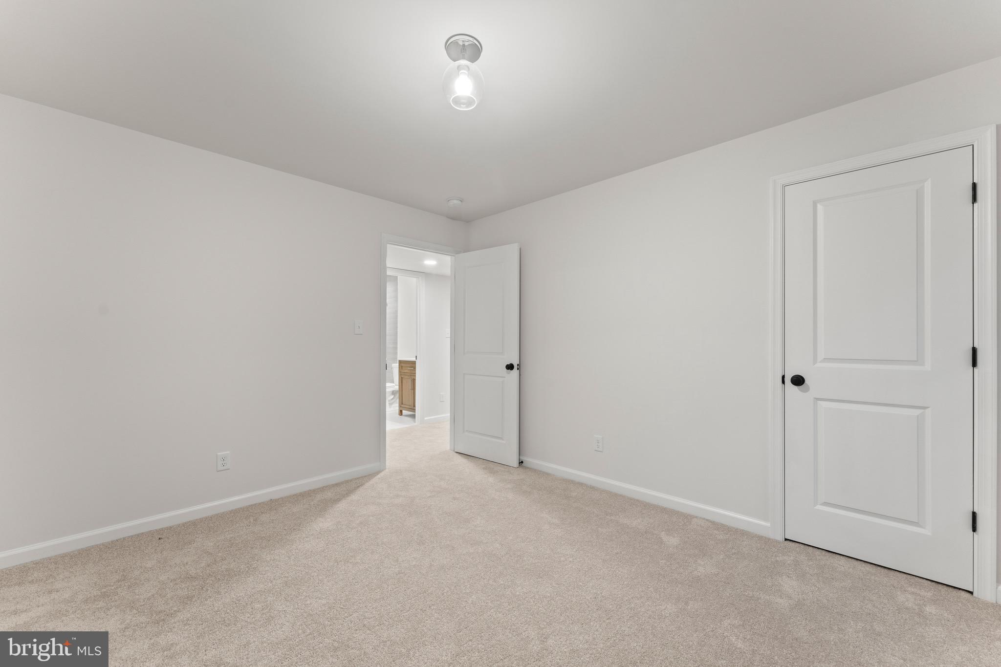 WYNDEMERE - Residential