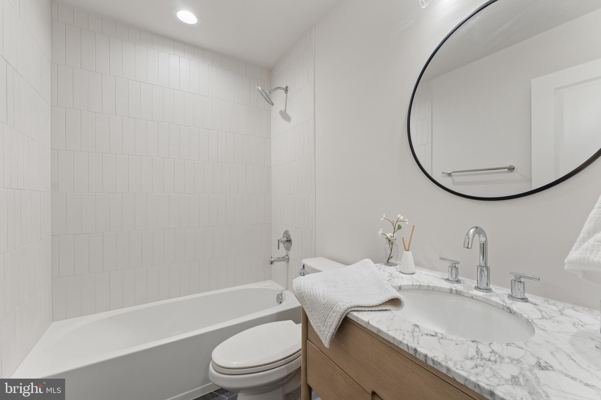 WYNDEMERE - Residential