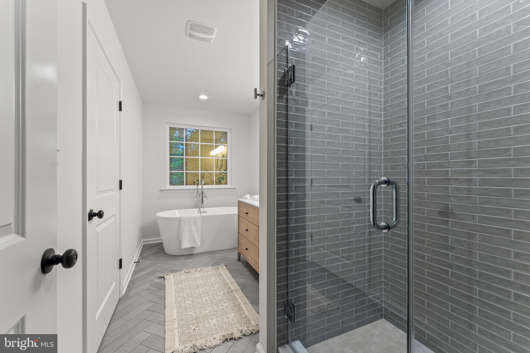 WYNDEMERE - Residential