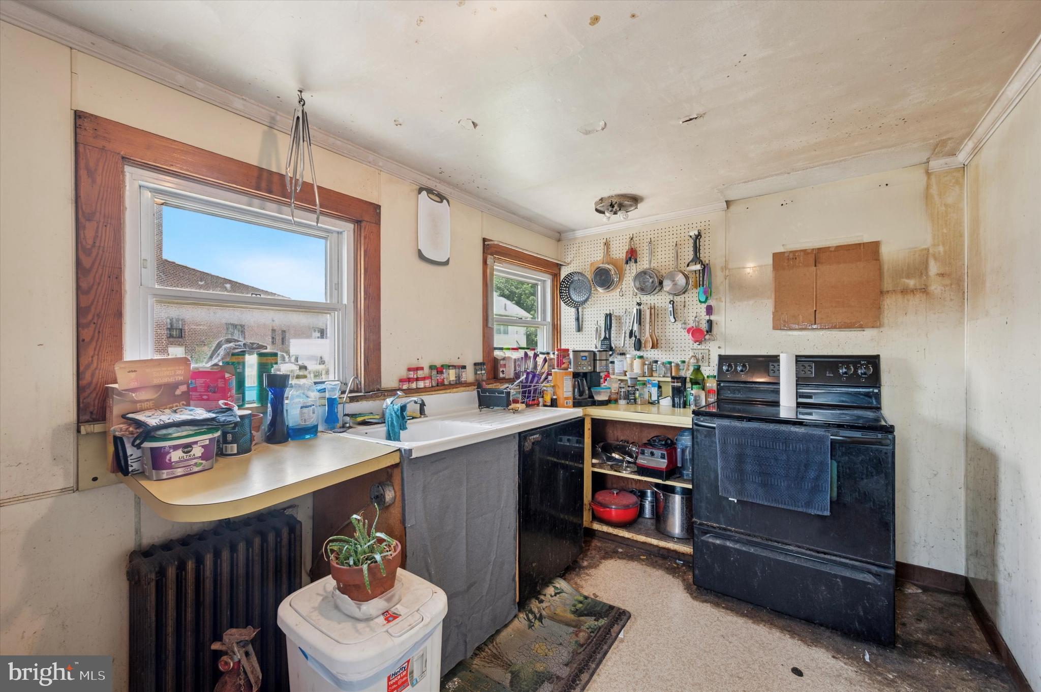 LINWOOD TERR - Residential