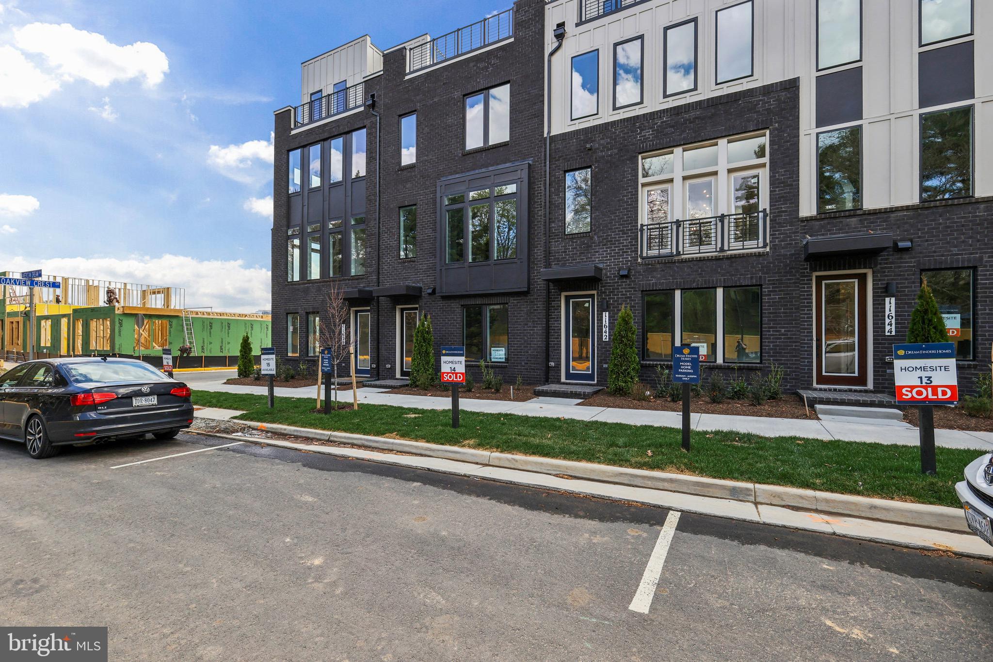 SUNSET STATION - Residential