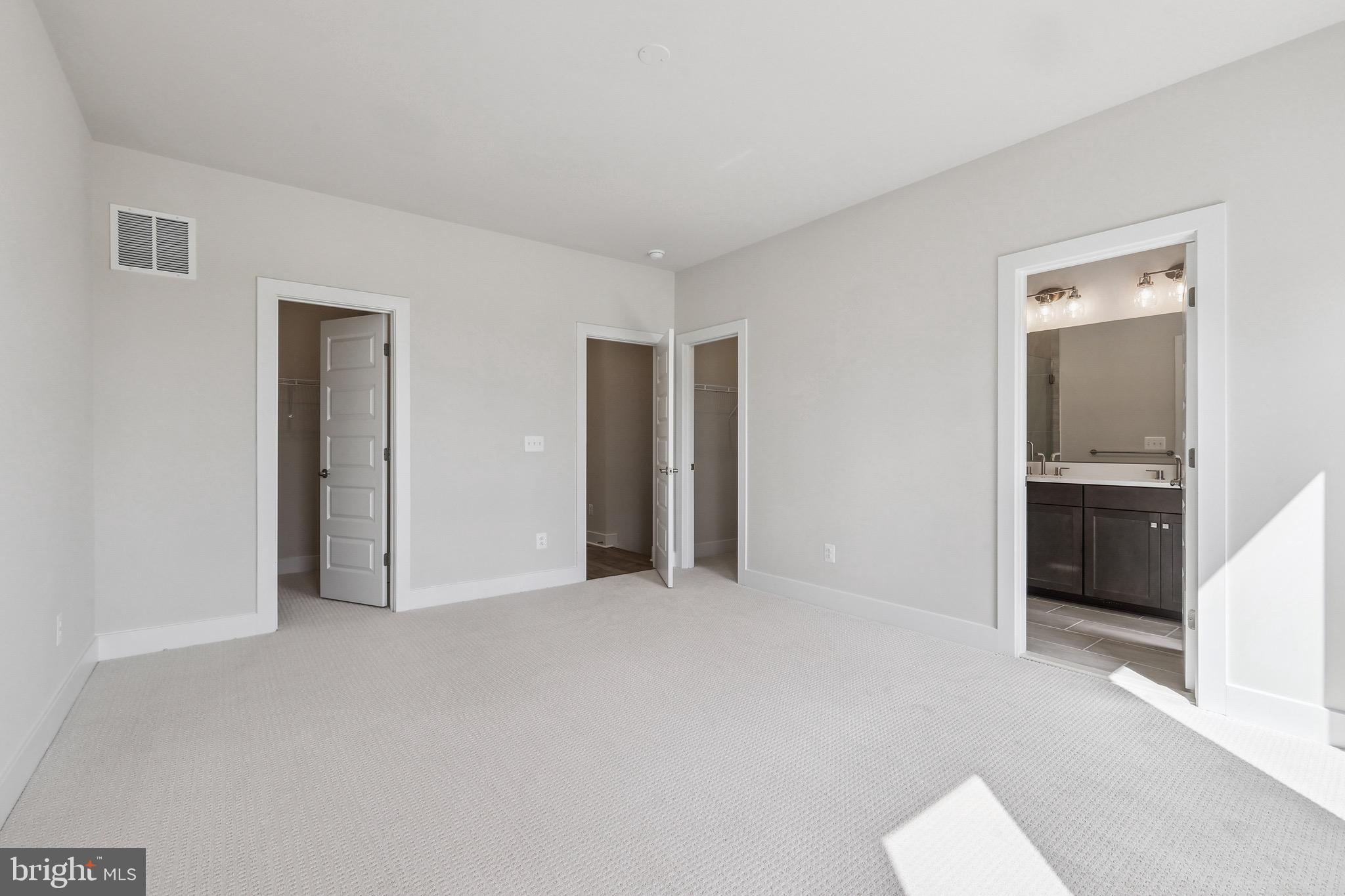 SUNSET STATION - Residential