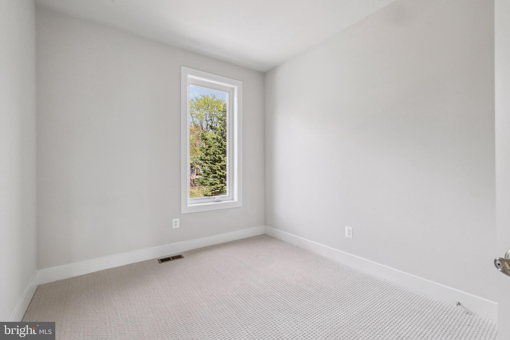 SUNSET STATION - Residential