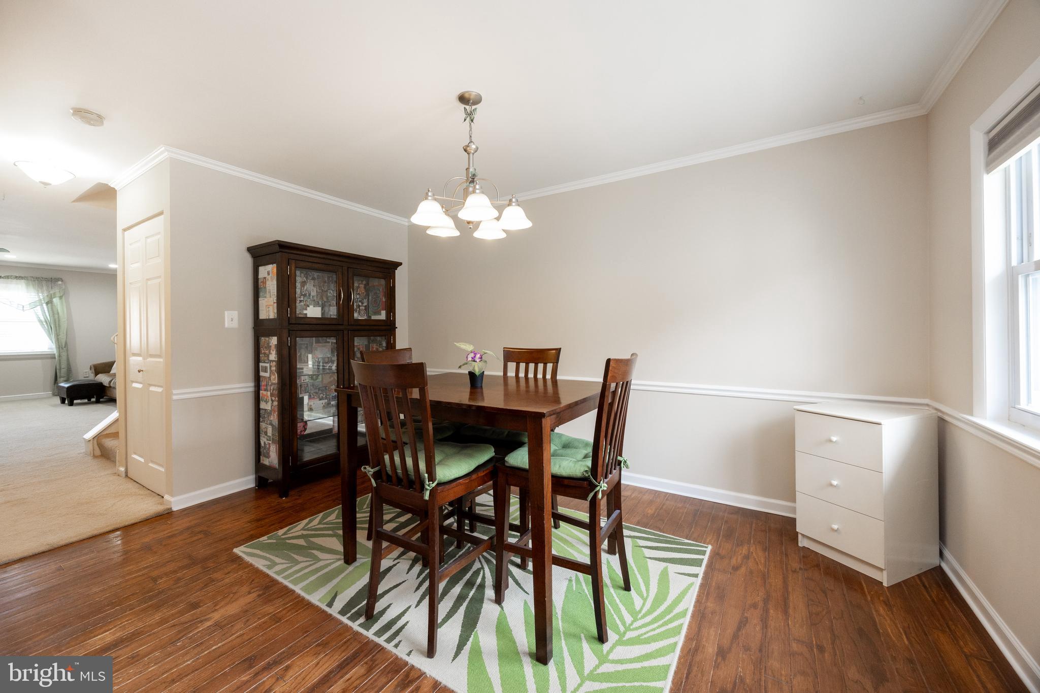 BEAVER RUN KNOLL - Residential