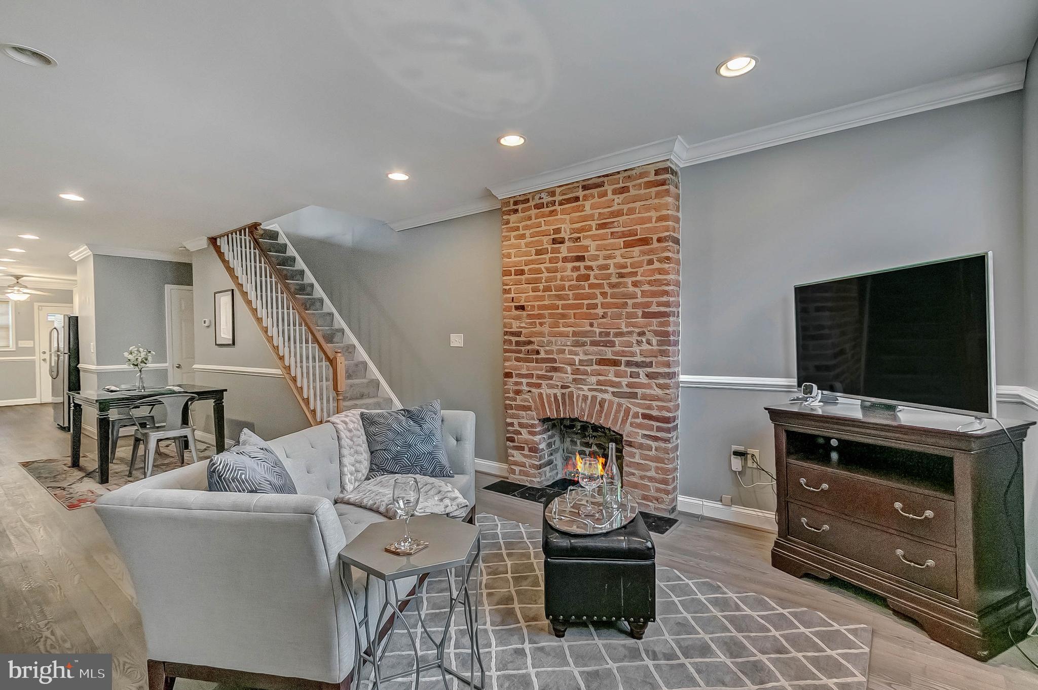 PIGTOWN - Residential