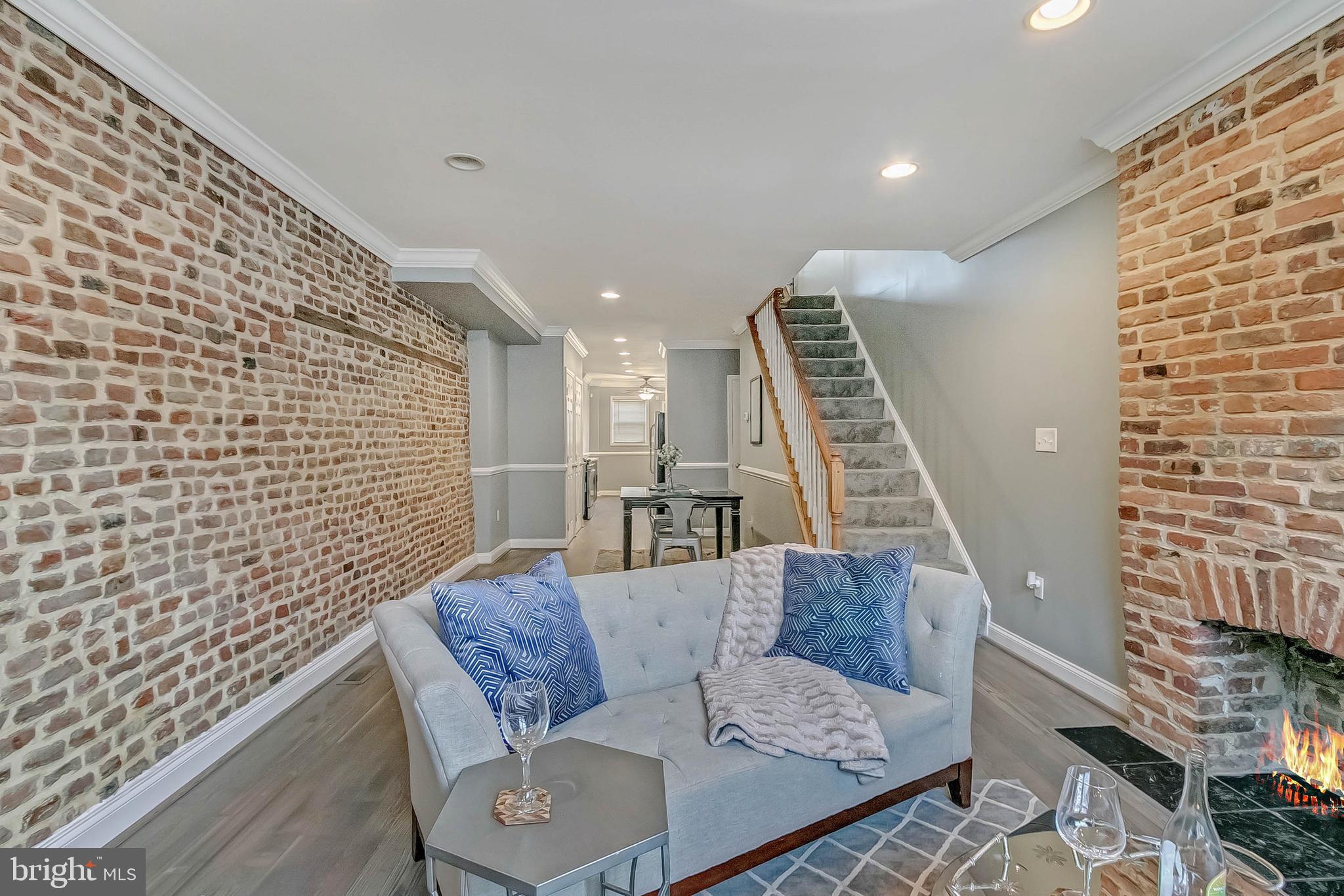 PIGTOWN - Residential