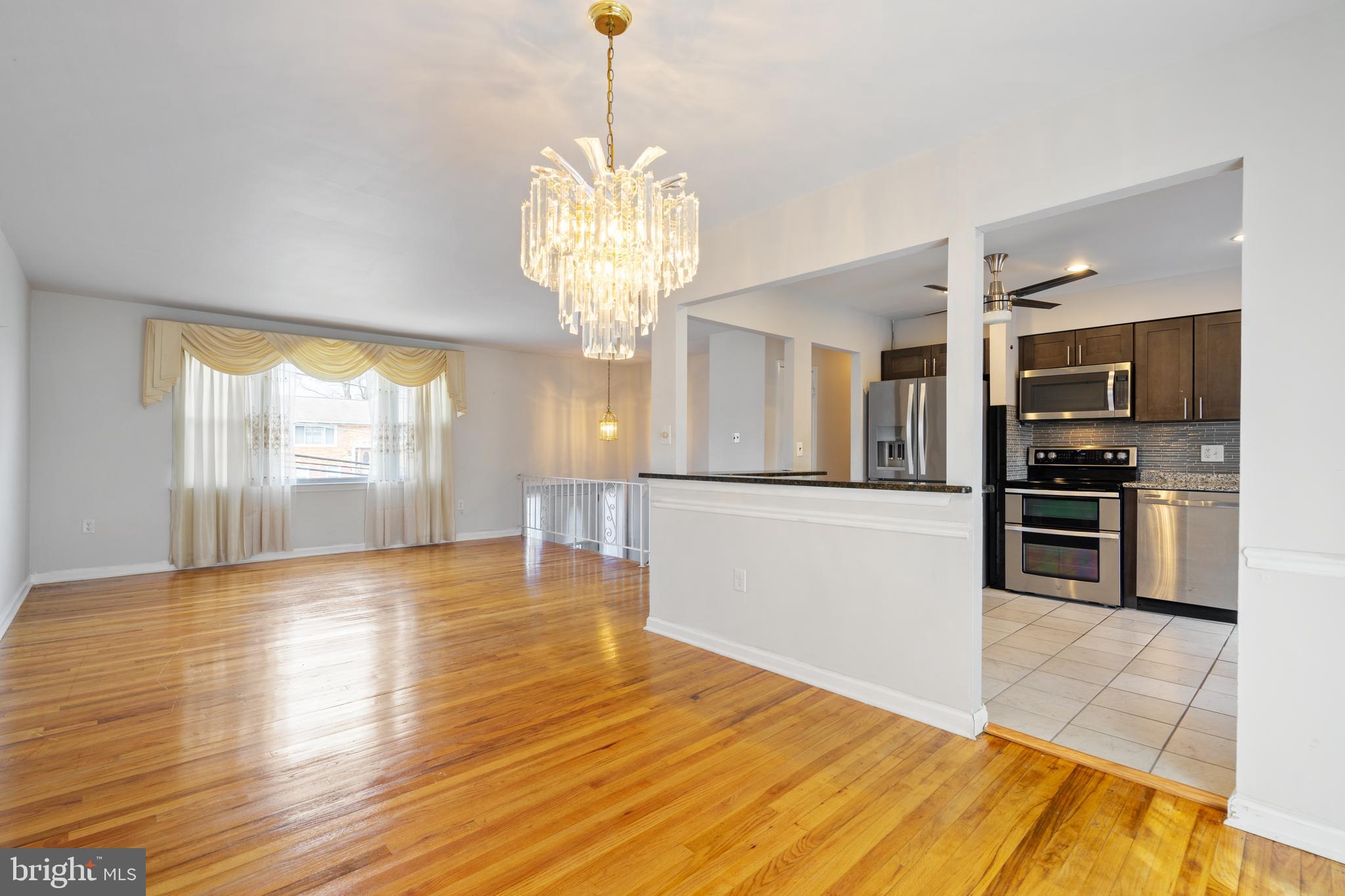 ESTONIAN ESTATES - Residential