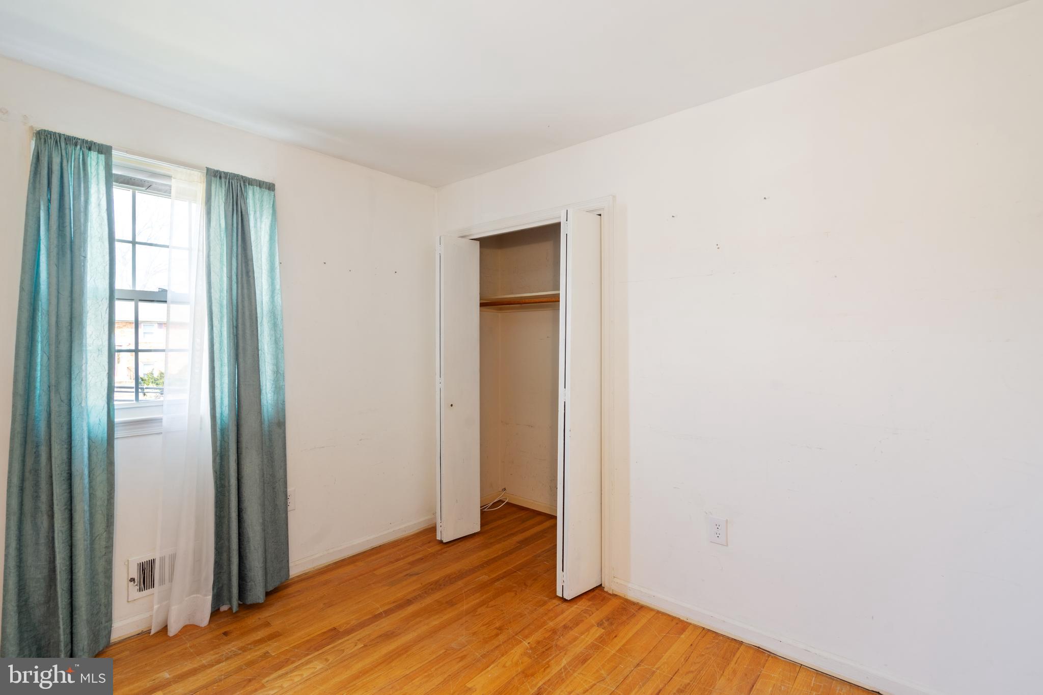 ESTONIAN ESTATES - Residential