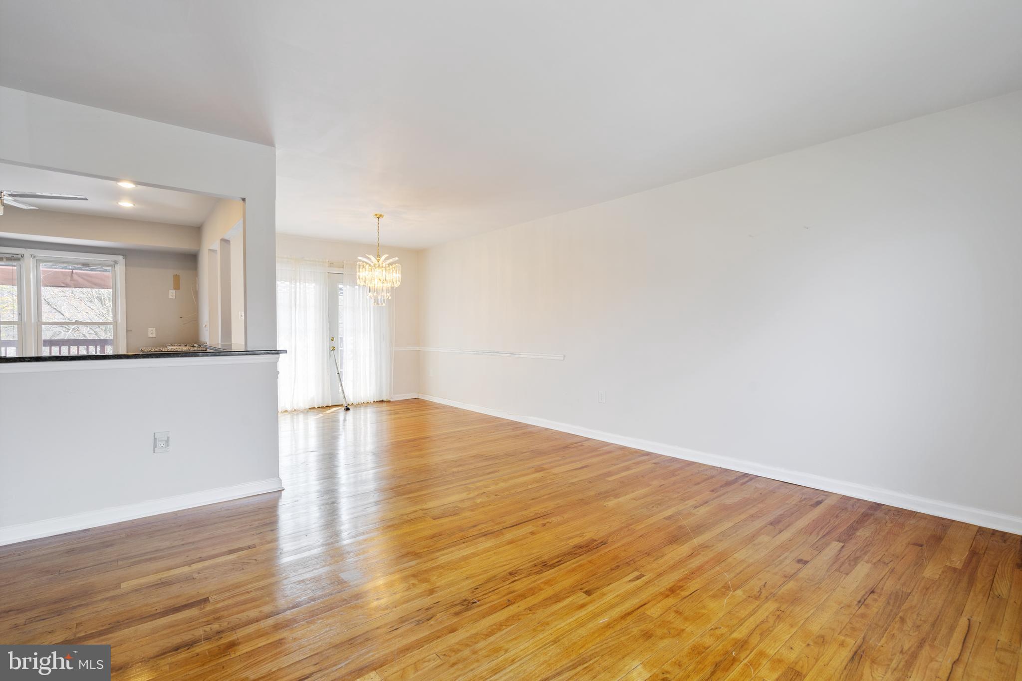 ESTONIAN ESTATES - Residential