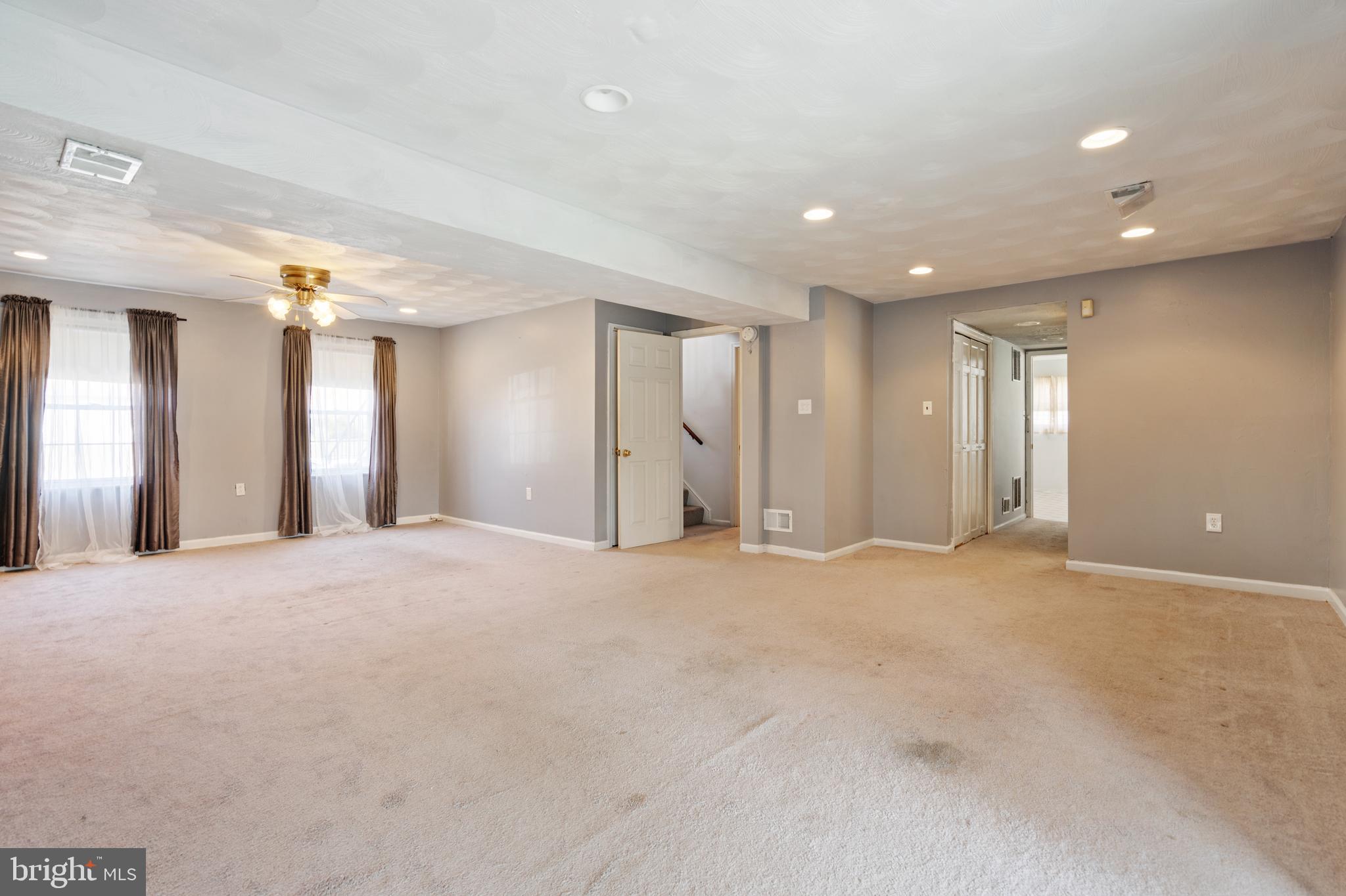 ESTONIAN ESTATES - Residential