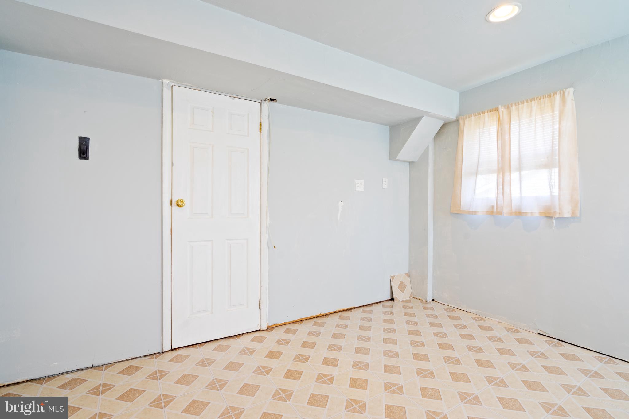 ESTONIAN ESTATES - Residential