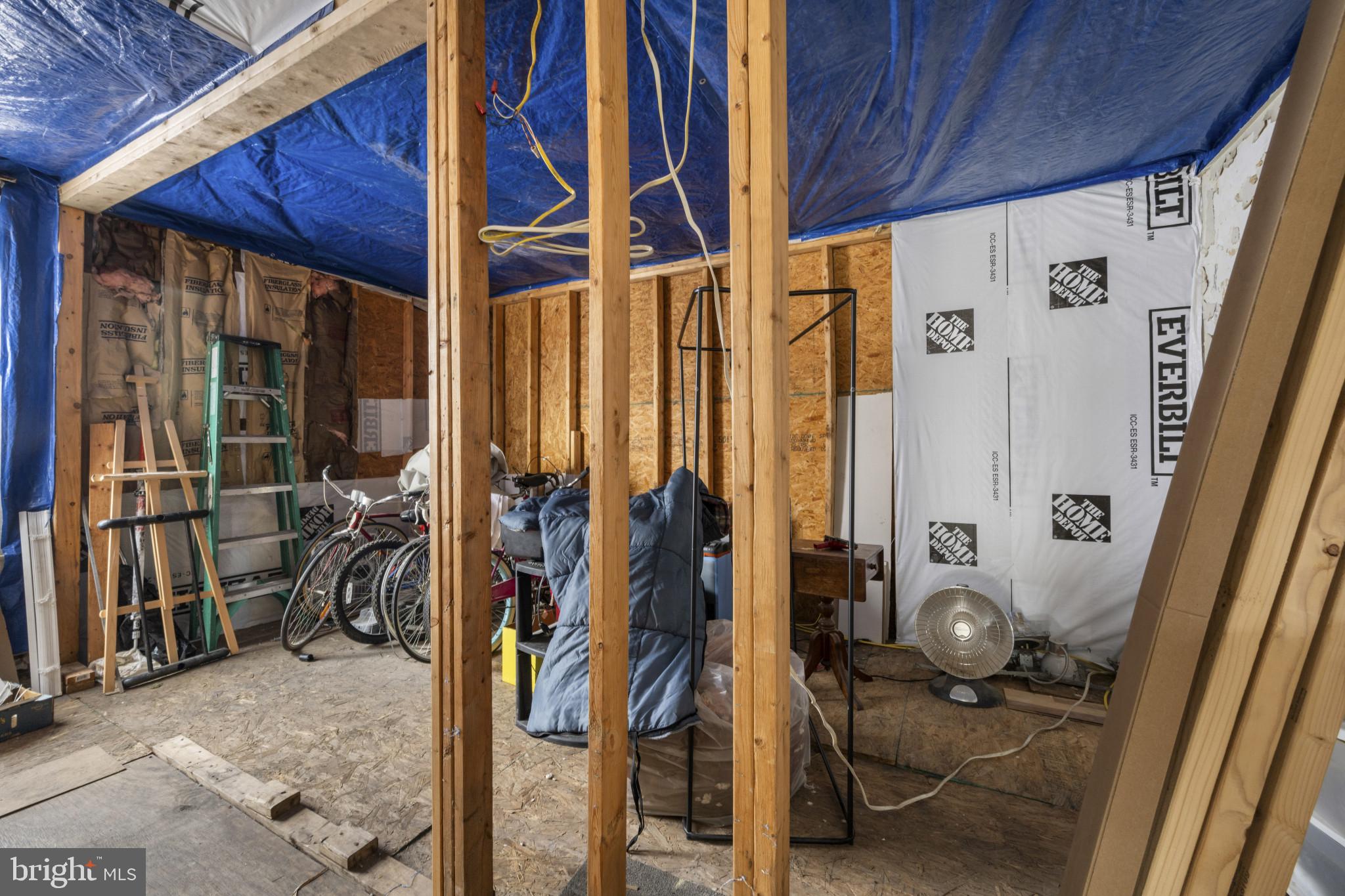 WOODMERE - Residential