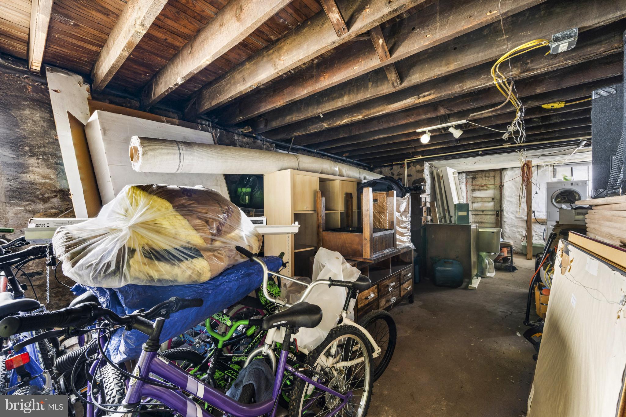 WOODMERE - Residential