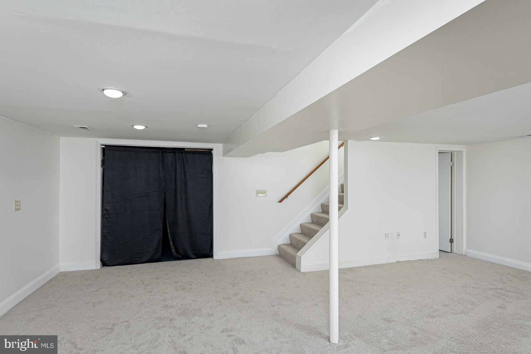 EDGEWOOD MEADOWS - Residential