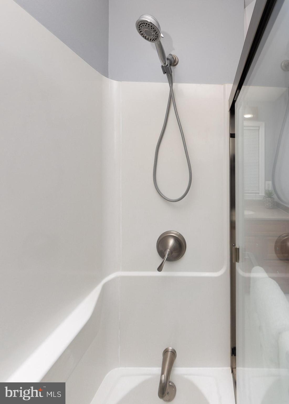 EDGEWOOD MEADOWS - Residential