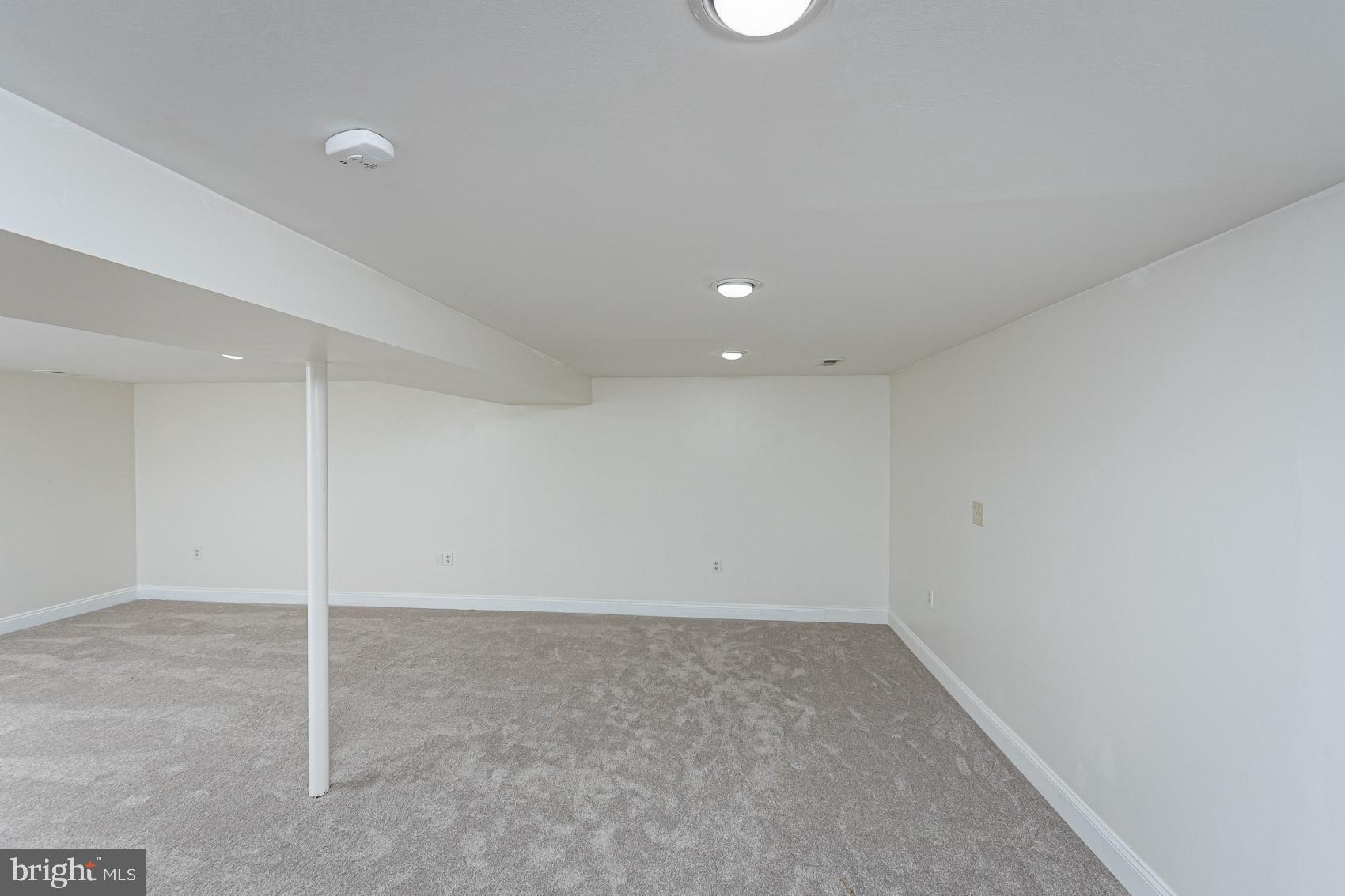 EDGEWOOD MEADOWS - Residential