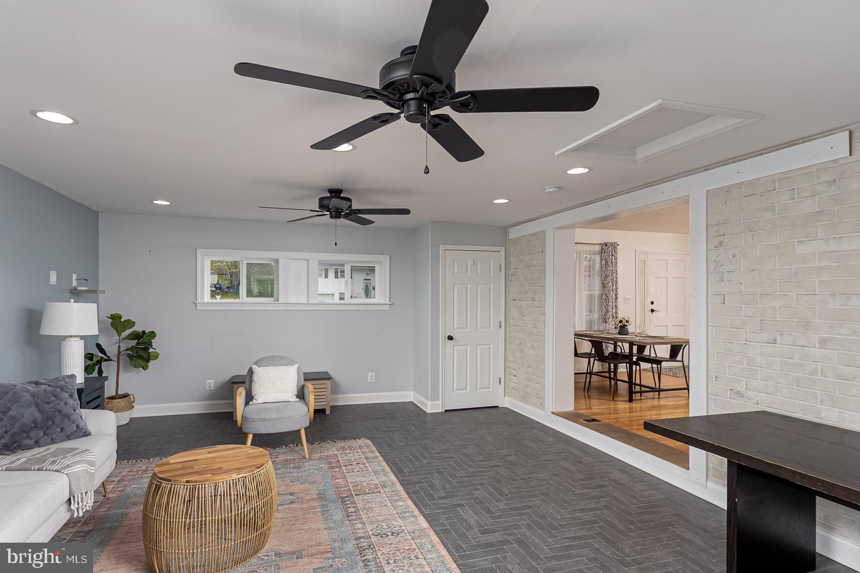 EDGEWOOD MEADOWS - Residential