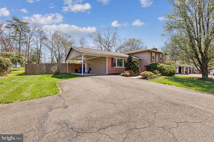 Truly Amazing Detached Home on Nearly an Acre – Privacy, Space, and Style! Welcome to this exceptionally updated single-family home situated on a beautifully landscaped, flat lot just under an acre—fully fenced for privacy and ideal for both relaxation and entertaining. Enjoy the outdoors with a spacious patio and two storage sheds. The expansive driveway can comfortably accommodate 10+ vehicles. Inside, you'll find gorgeous LVP floors flowing across all three levels. The open dining and kitchen area features modern custom cabinets, recessed lighting, quartz countertops, and a stylish backsplash, with direct access to the backyard—perfect for indoor-outdoor living. Upstairs, you’ll find three generously sized bedrooms. The primary suite includes its own private bathroom with a standing shower. The finished lower level offers even more space, including a cozy family room with a fireplace, and a fourth bedroom, a half bathroom, and walk-out access to the yard. This level also includes a fully finished laundry room with extra storage space. Enjoy total privacy with a partial water view from the front—a rare combination of peaceful surroundings and convenient location. The wonderful Bradley Forest subdivision even offers optional membership to the neighborhood’s boat launch on Lake Jackson. This is a home you don't want to miss! New water heater, water softener and UV water filter installed 2023 and 2024