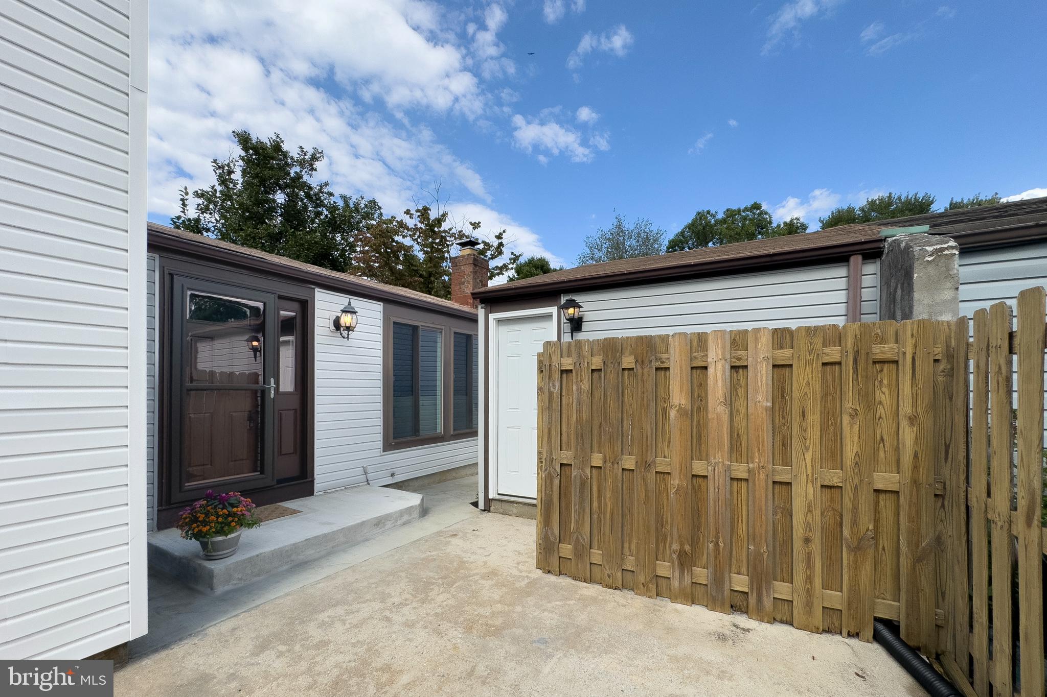 6383 SHADOWSHAPE PLACE
