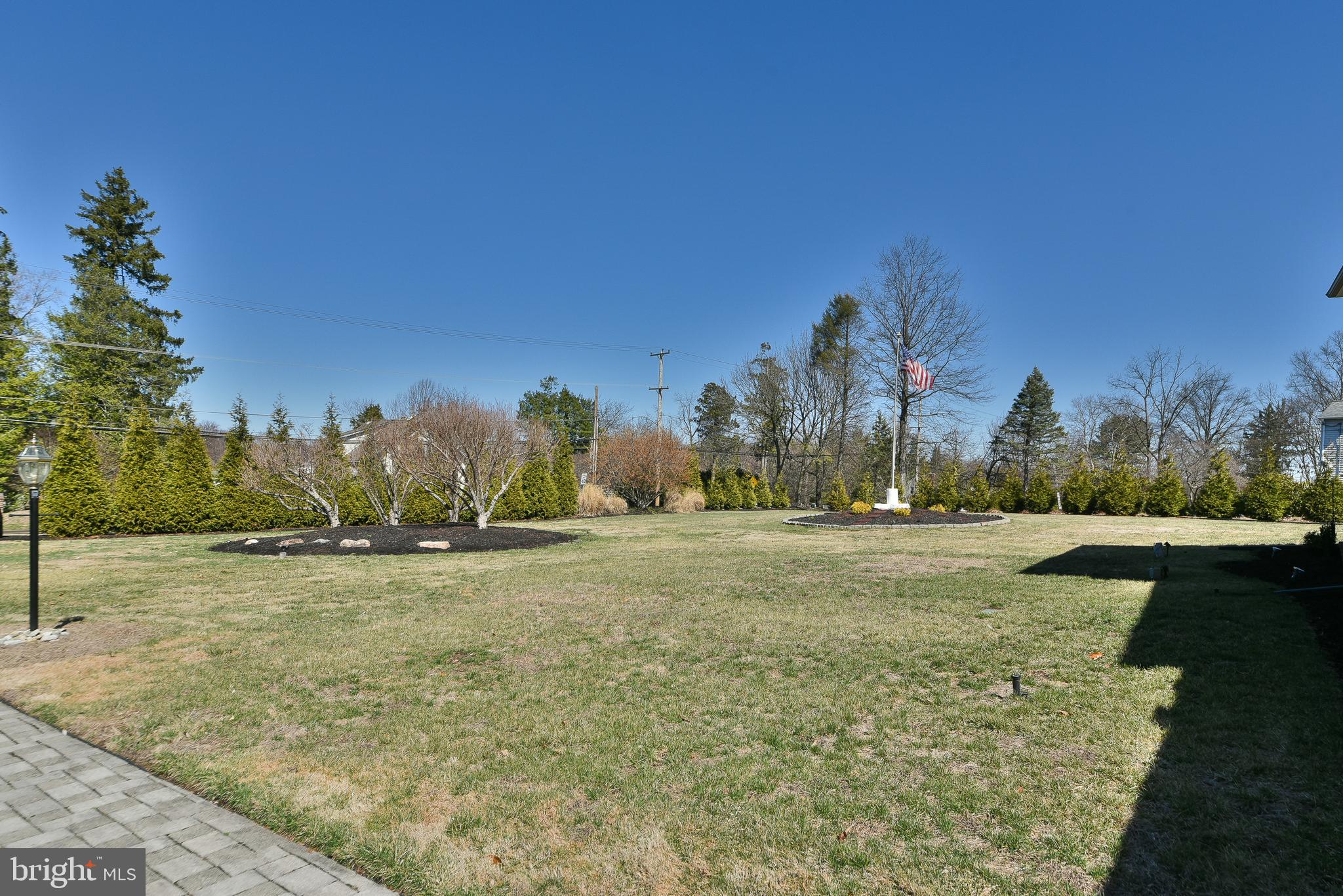 805 CHURCHVILLE