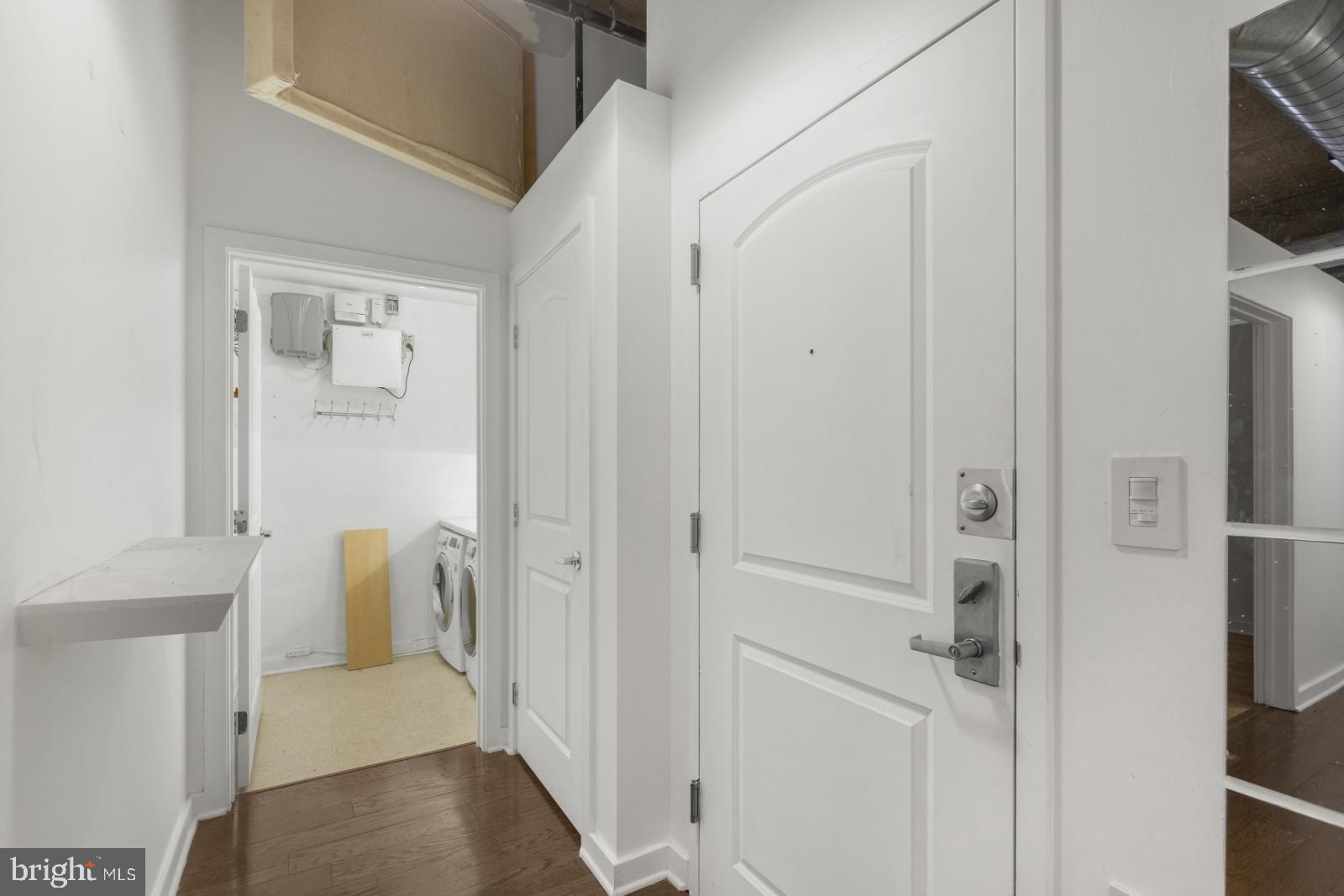 OLD CITY - Residential Lease