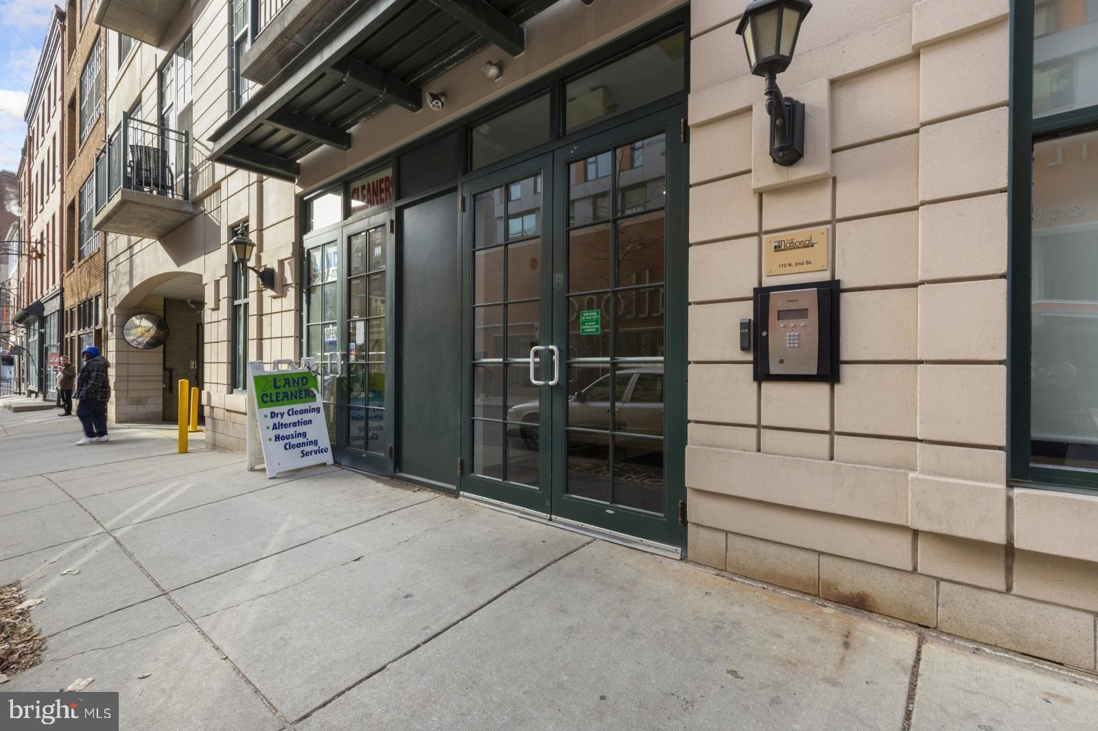 OLD CITY - Residential Lease