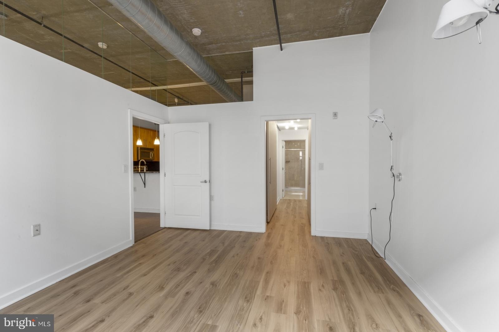 OLD CITY - Residential Lease