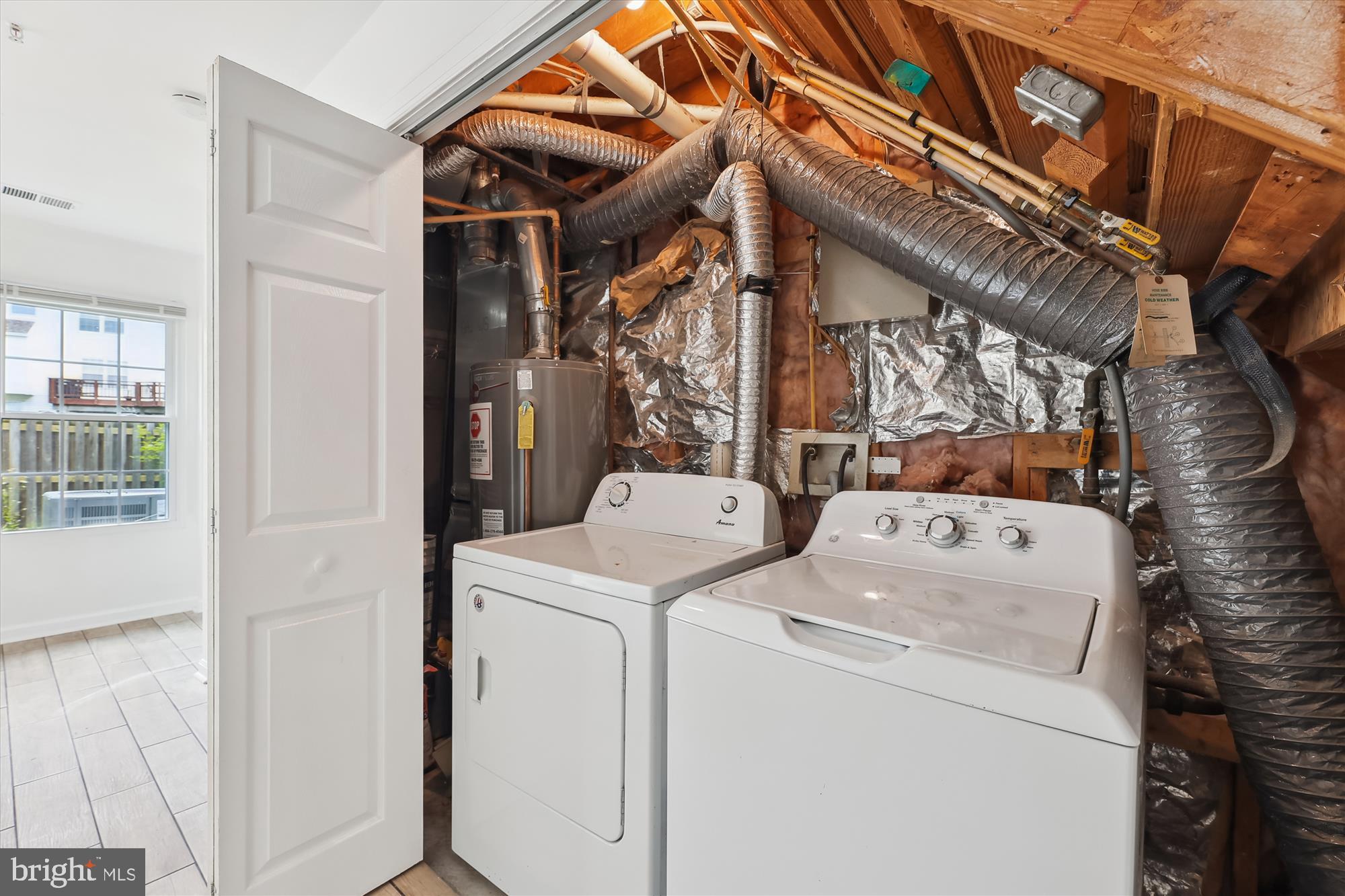 YORKSHIRE KNOLLS-PLAT 10 - Residential Lease