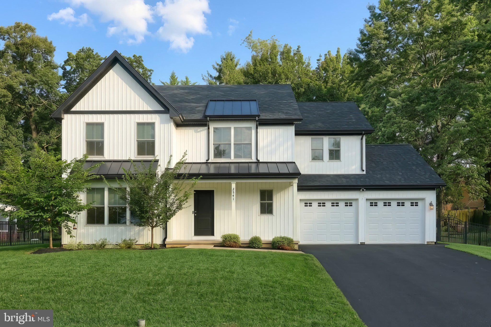 2541 EDGEWOOD