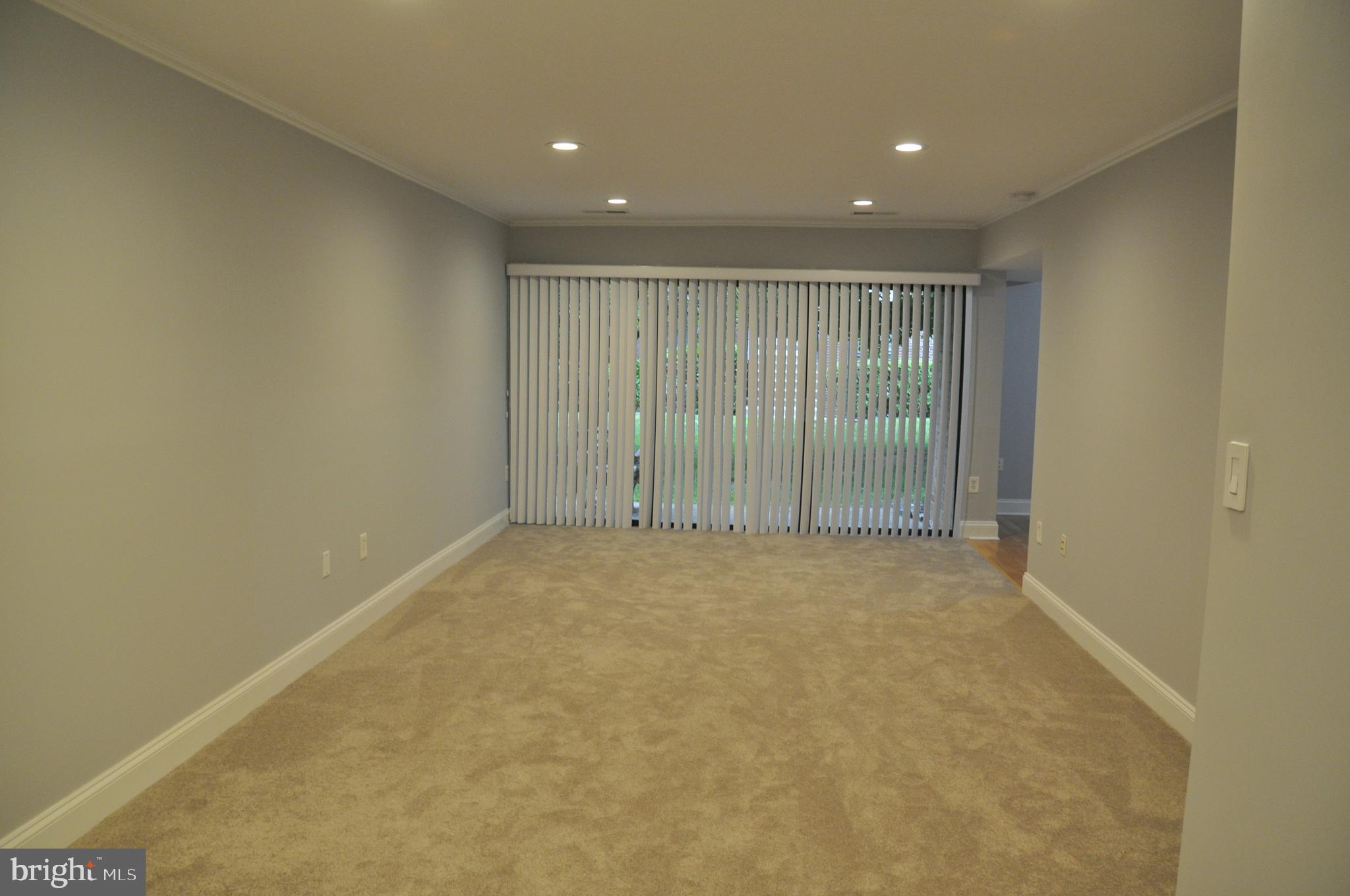 HAWTHORNE VILLAGE - Residential