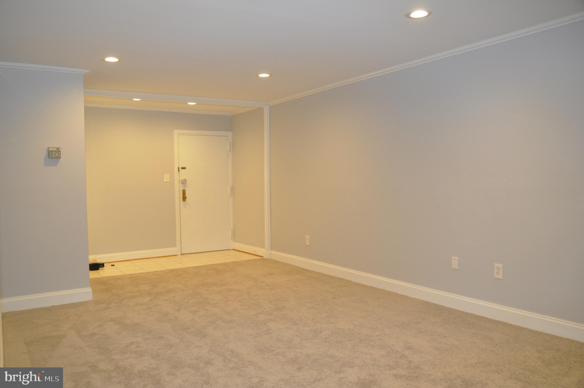 HAWTHORNE VILLAGE - Residential