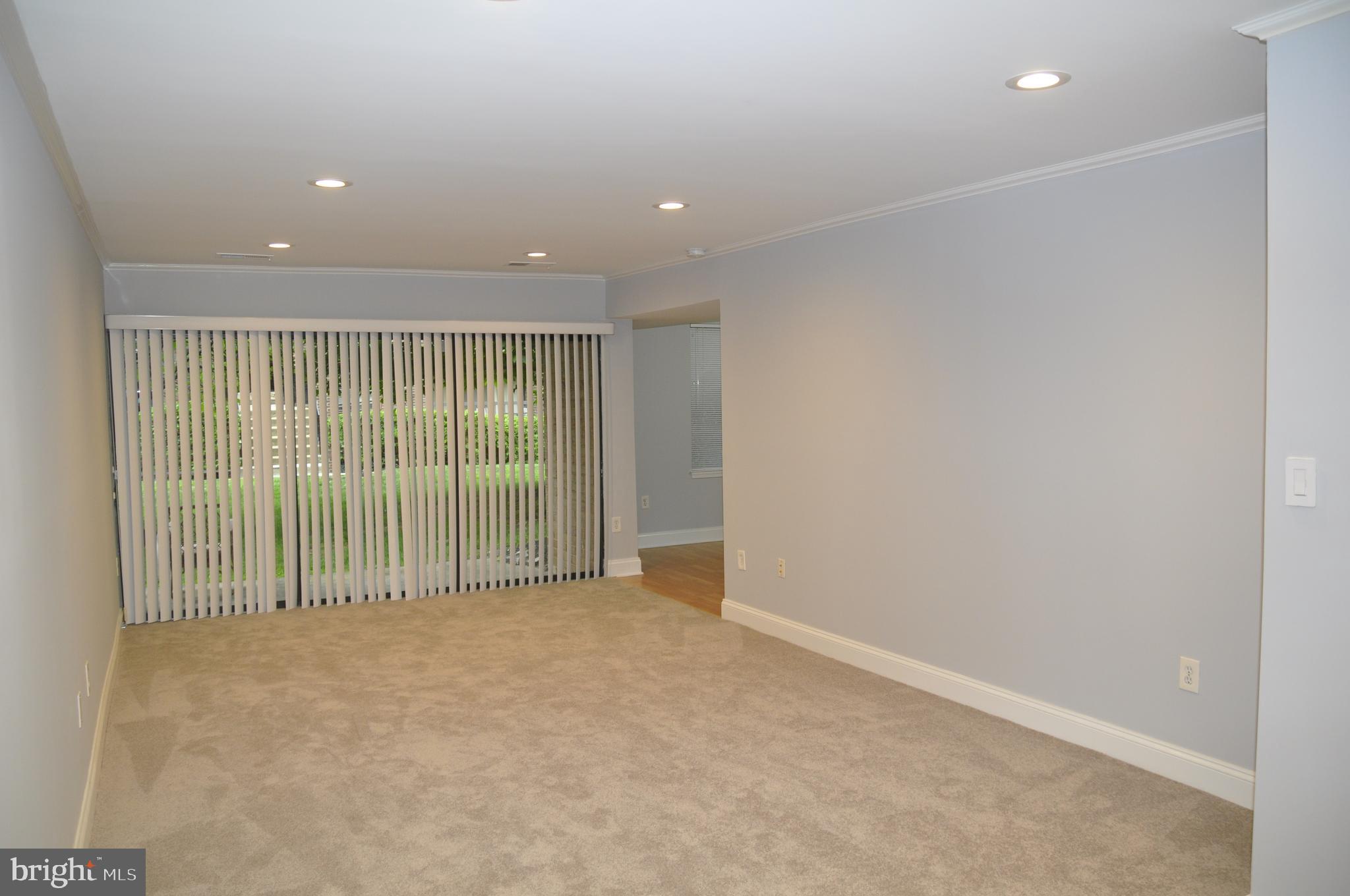 HAWTHORNE VILLAGE - Residential