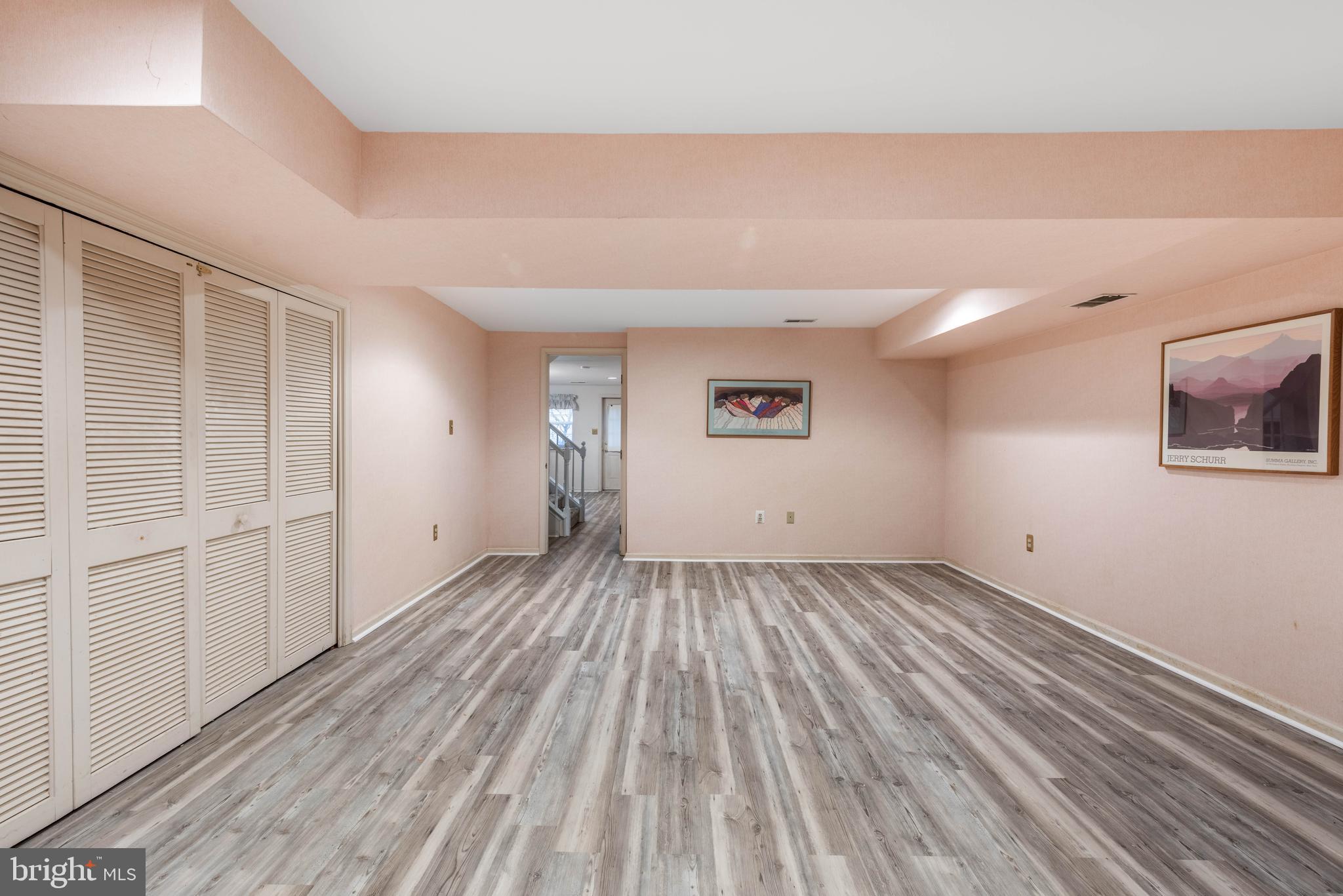 MEWS AT VALLEY FOR - Residential