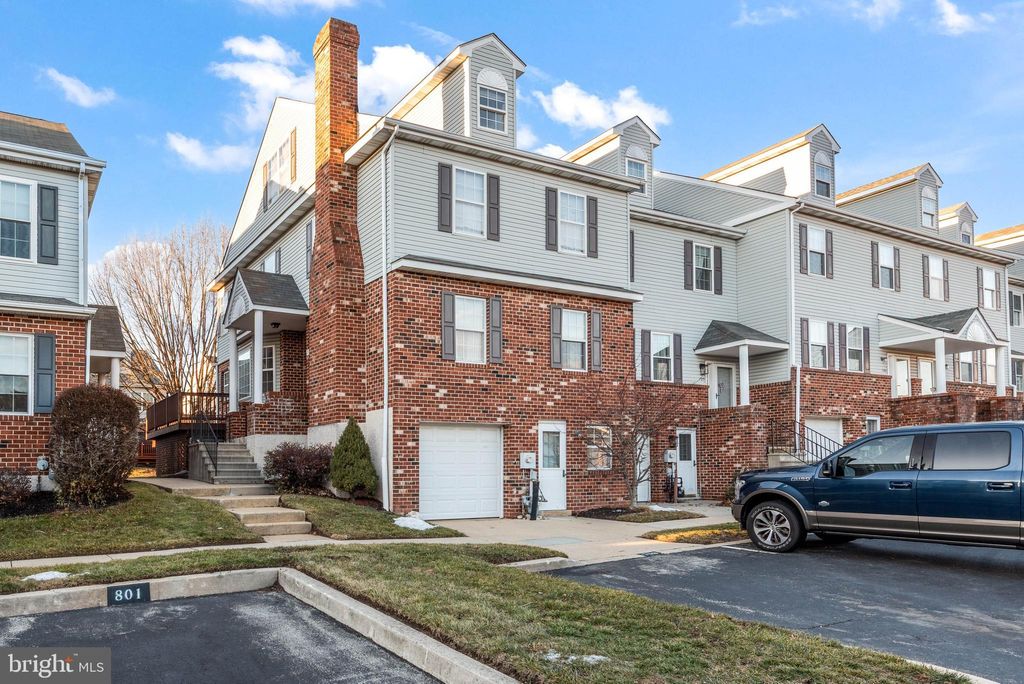 Photo of 706 Kennedy Court, NORRISTOWN, PA 19403 (MLS # PAMC2159164)