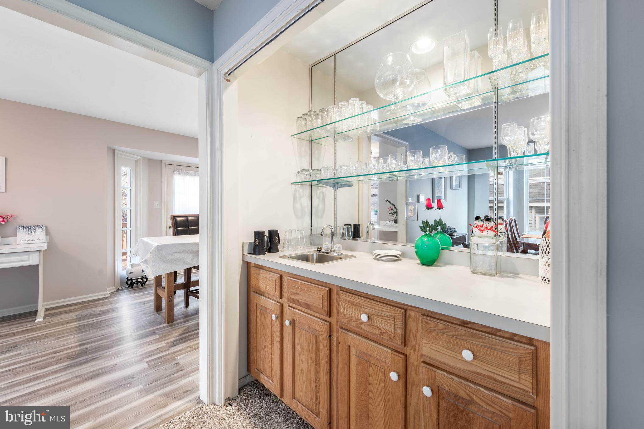 MEWS AT VALLEY FOR - Residential