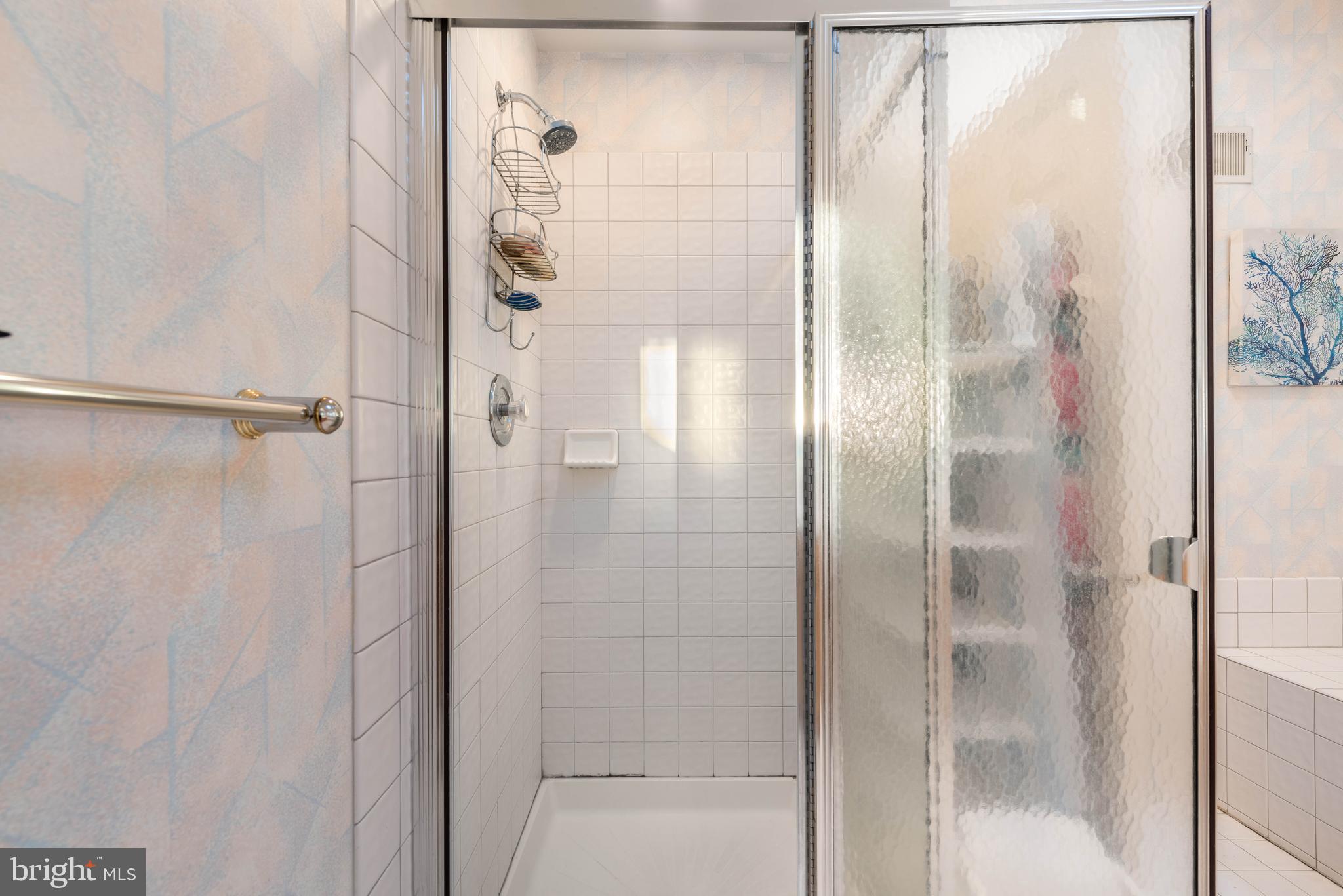 MEWS AT VALLEY FOR - Residential