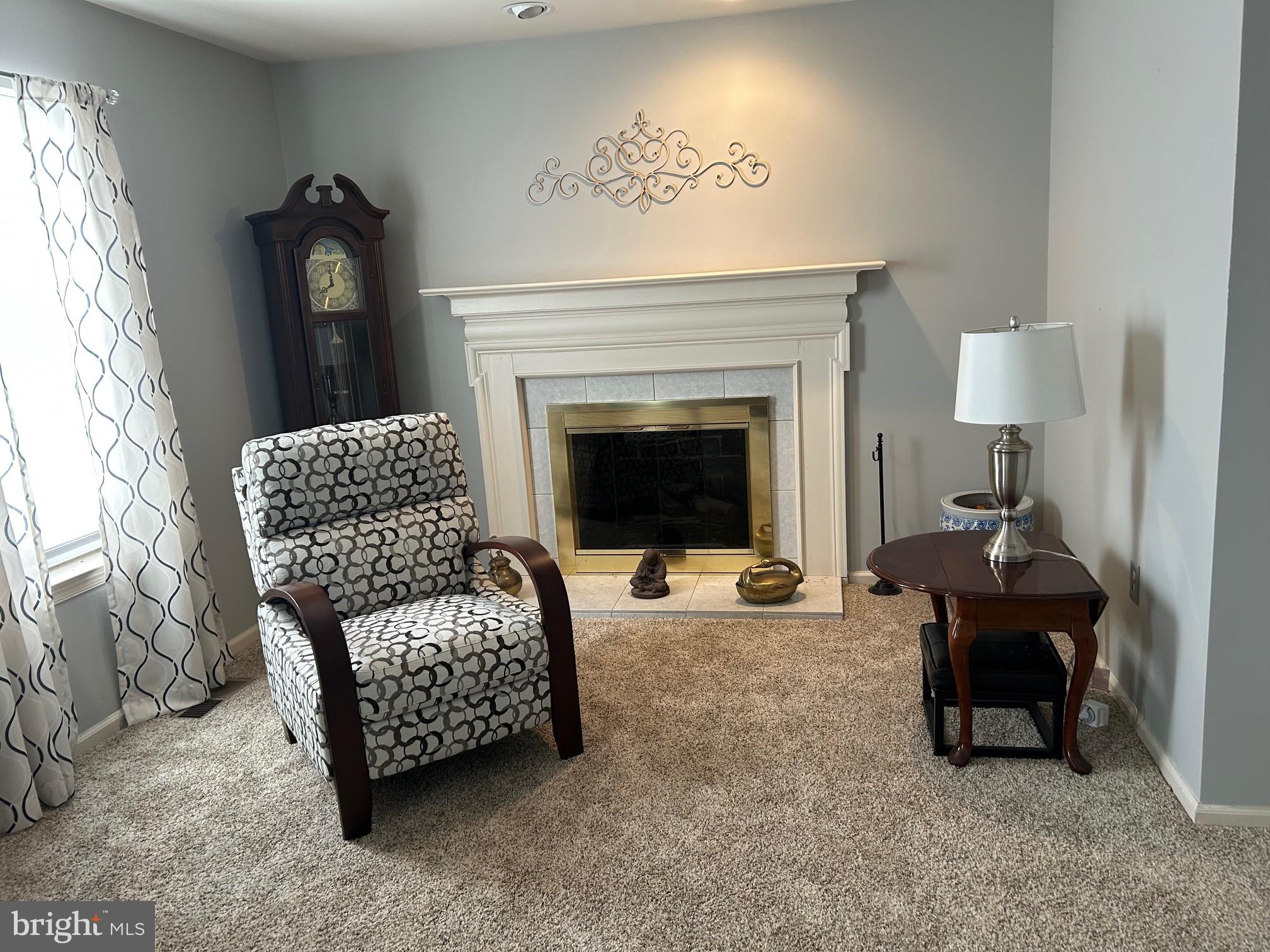 MEWS AT VALLEY FOR - Residential