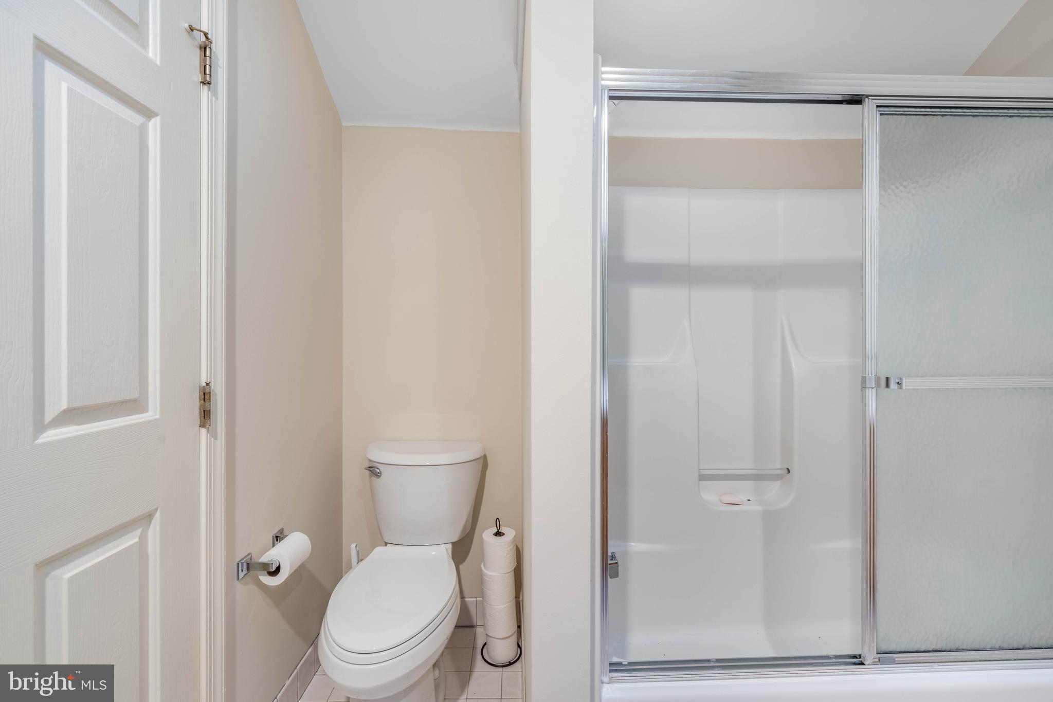 MEWS AT VALLEY FOR - Residential