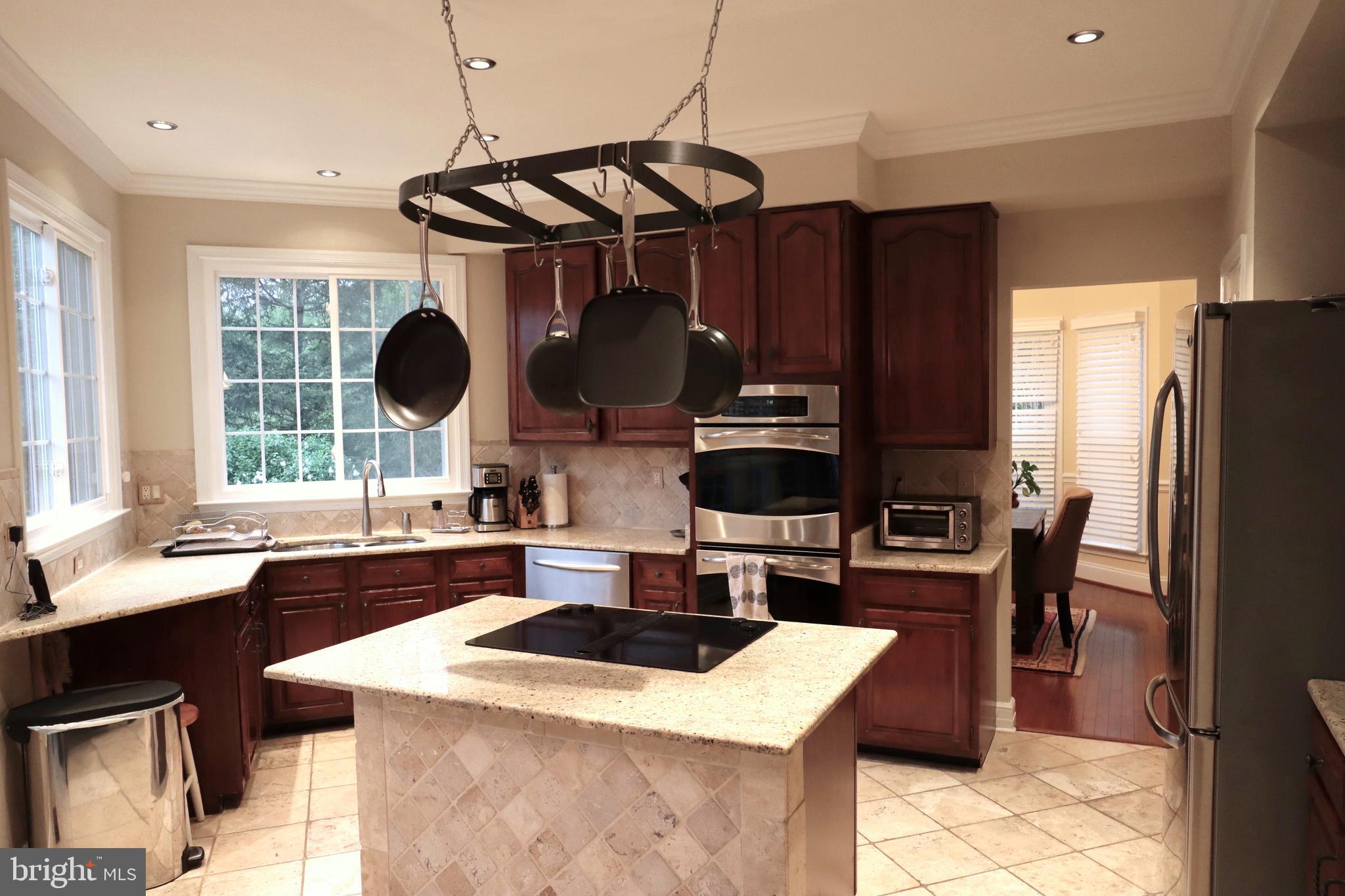 CASCADES/POTOMAC - Residential