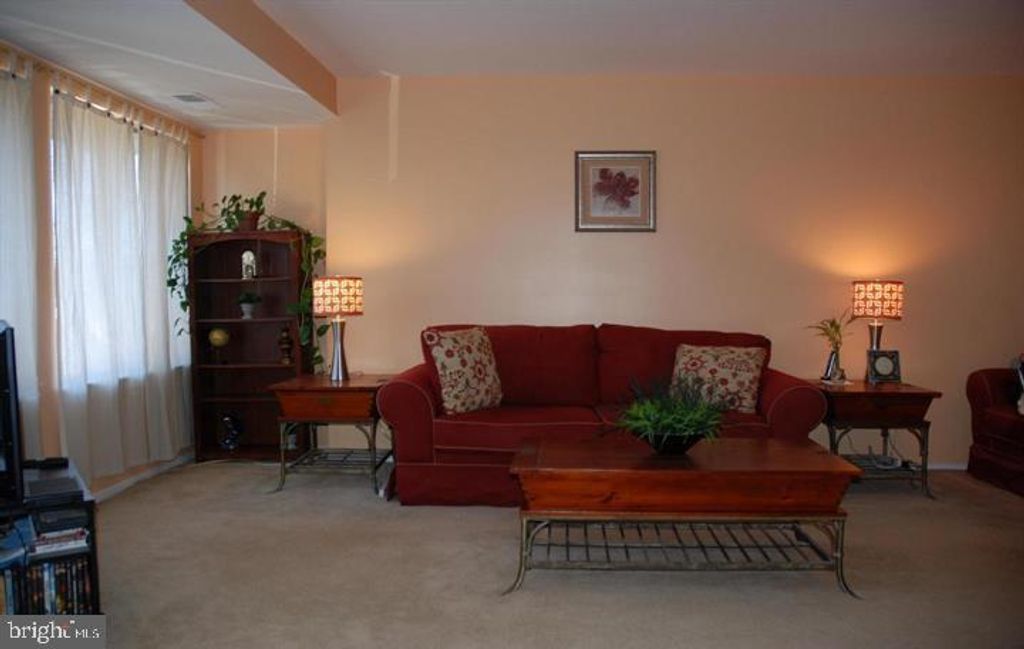 Photo of 19309 Club House Road #19309, GAITHERSBURG, MD 20886 (MLS # MDMC2205964)