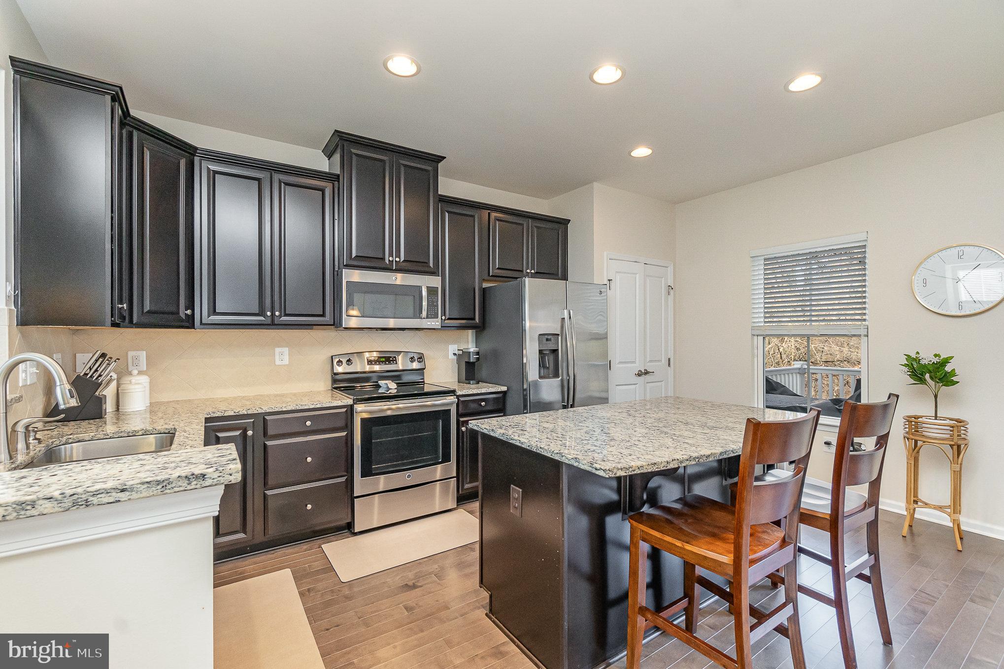 MAGNESS MILL - Residential