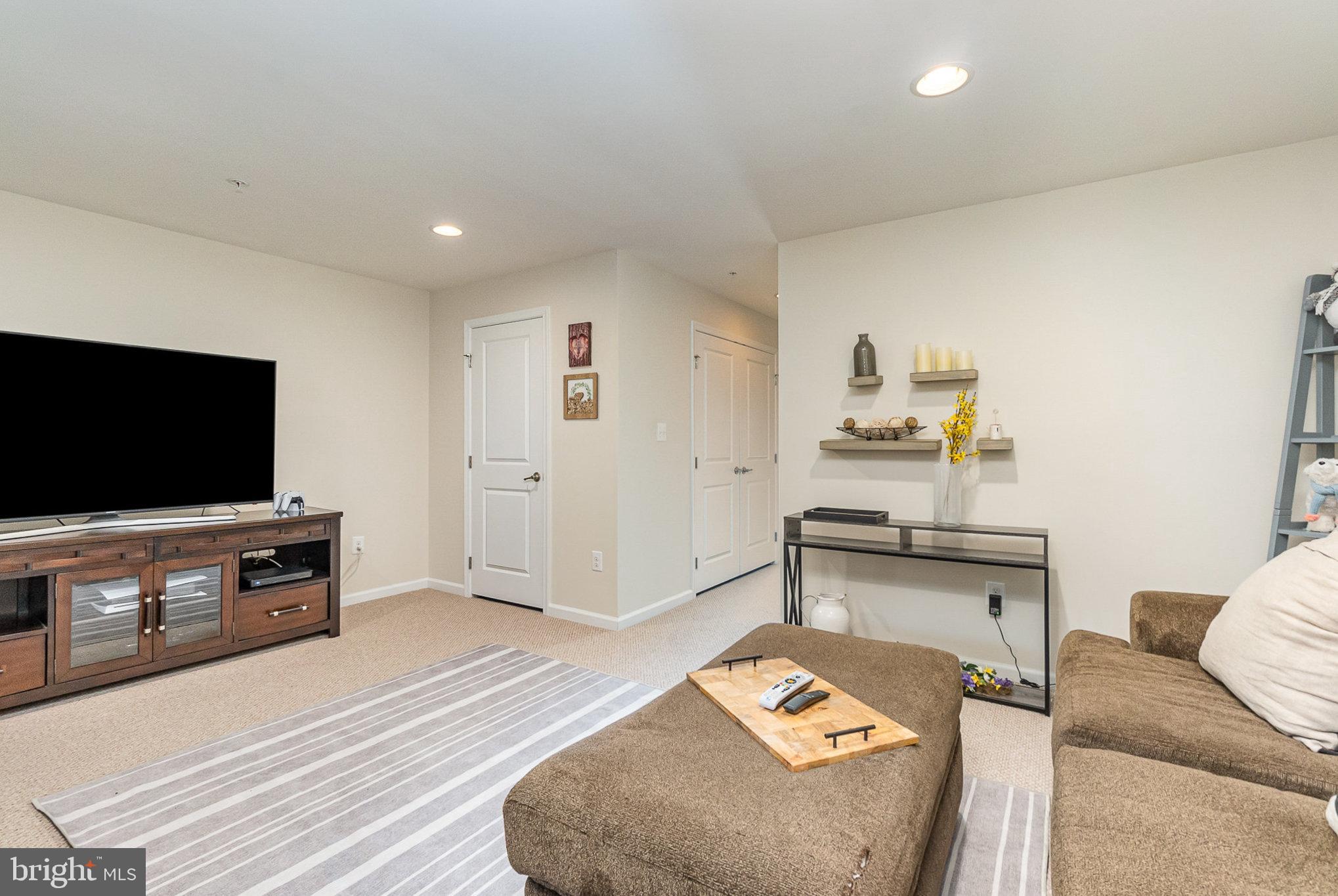 MAGNESS MILL - Residential