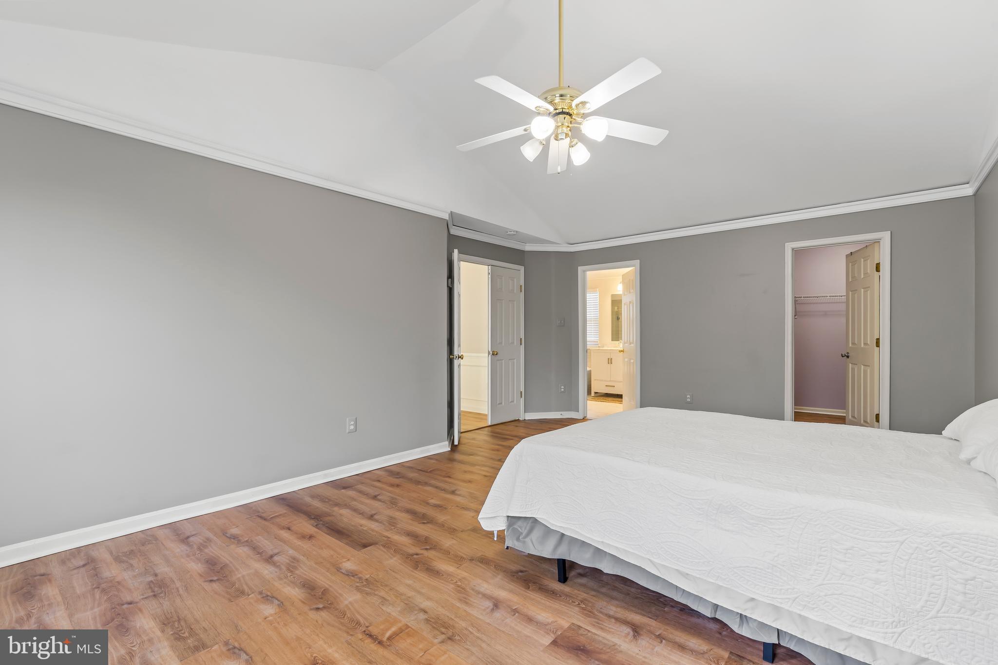 KINGS SQUARE - Residential