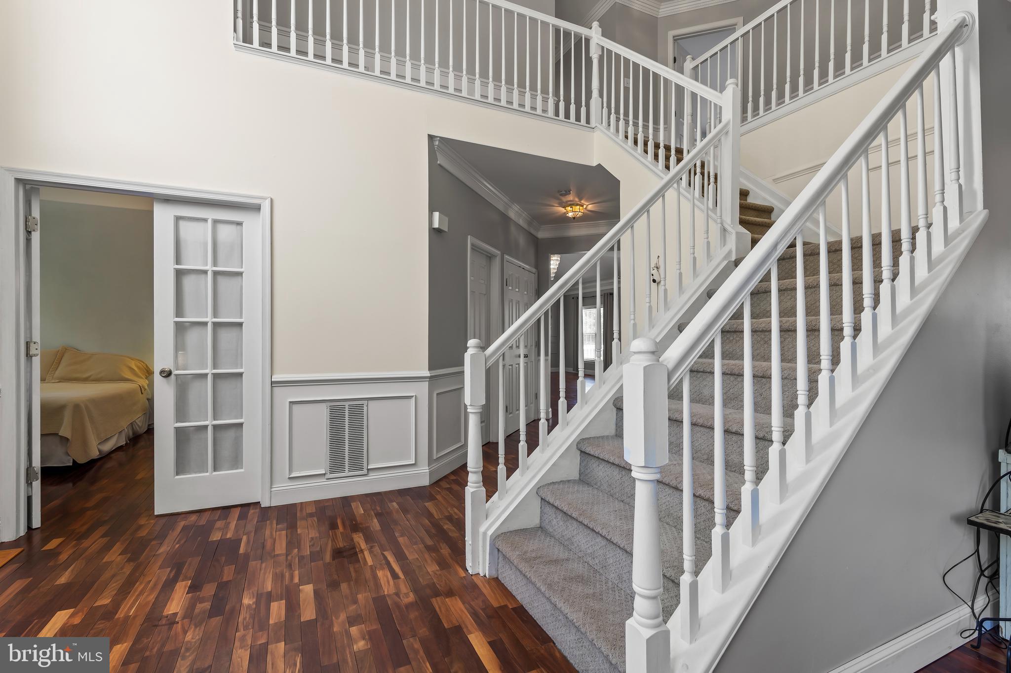 KINGS SQUARE - Residential