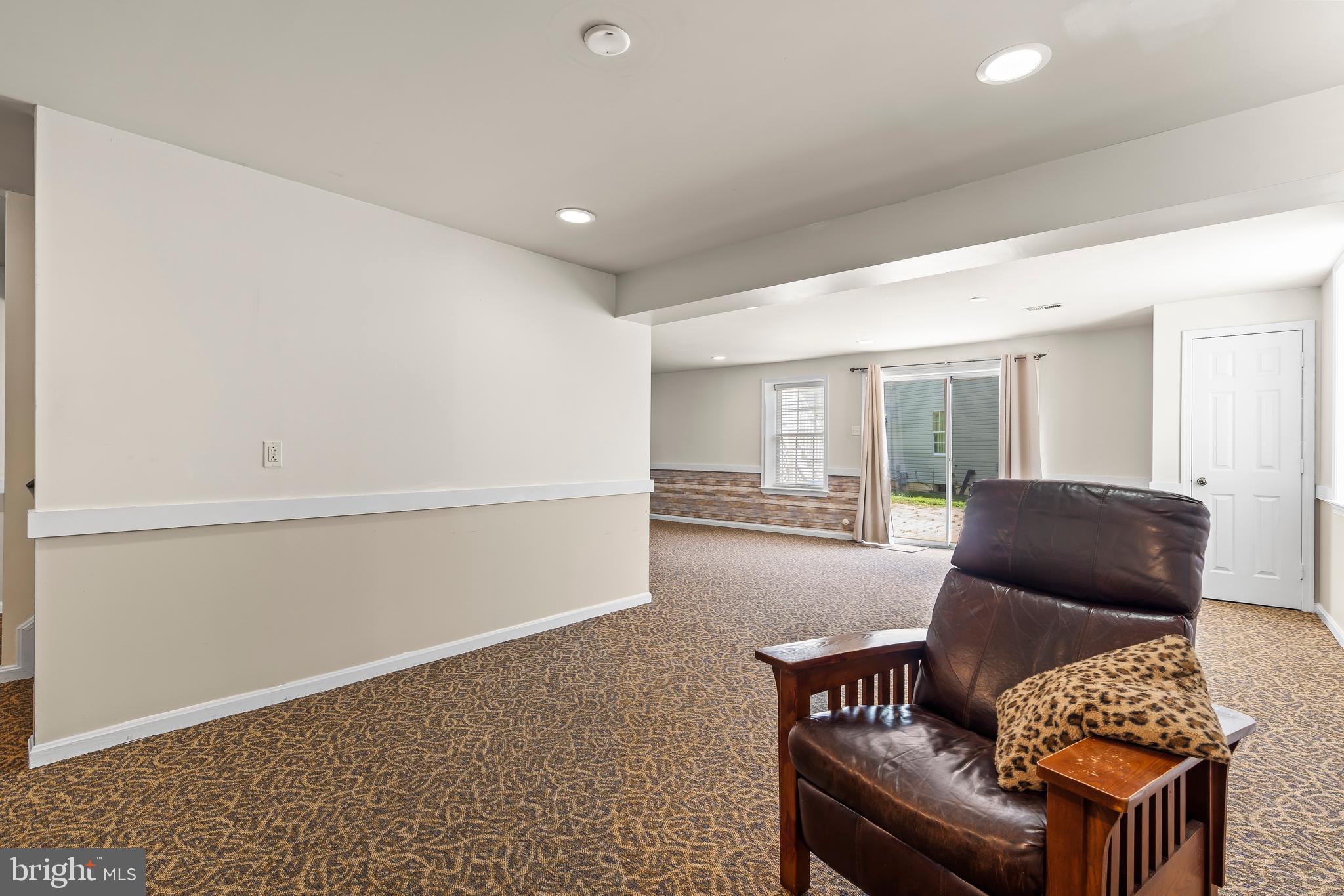 KINGS SQUARE - Residential