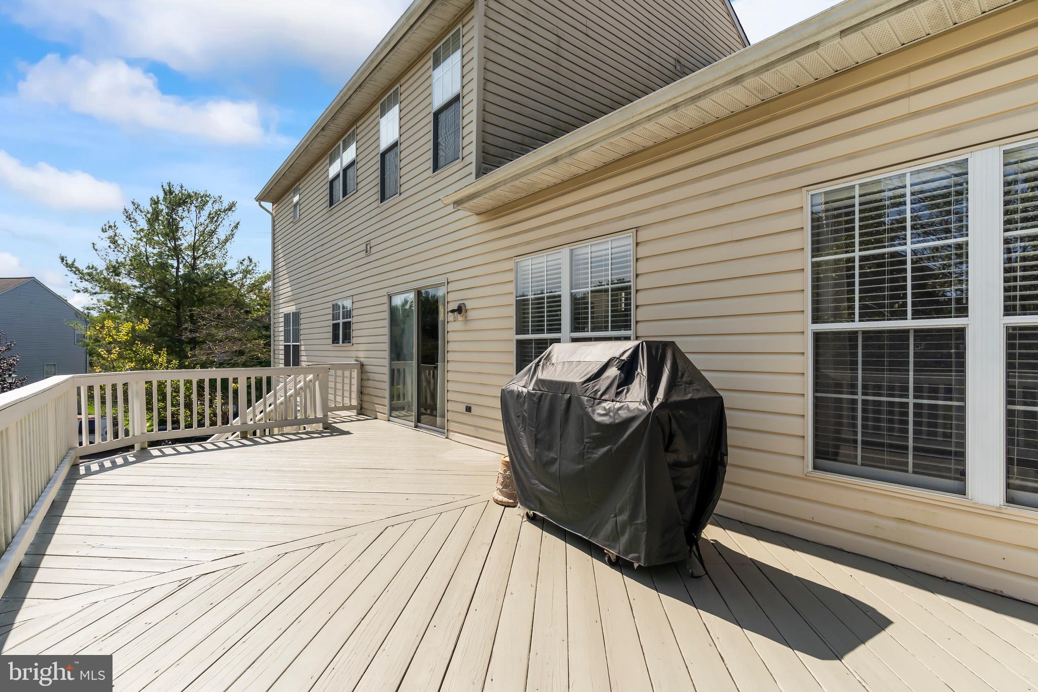 KINGS SQUARE - Residential