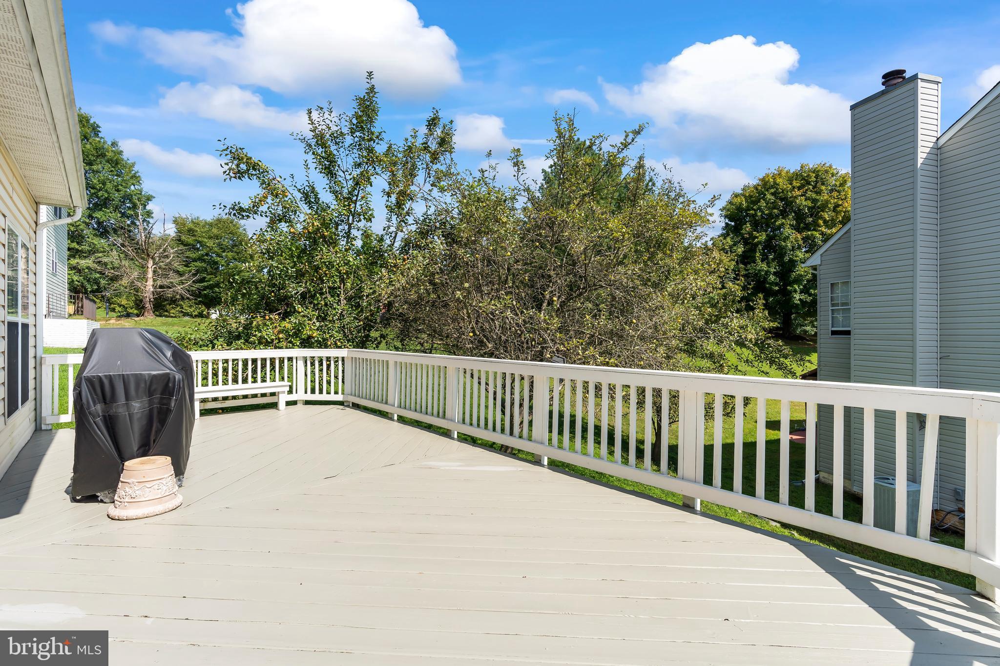 KINGS SQUARE - Residential