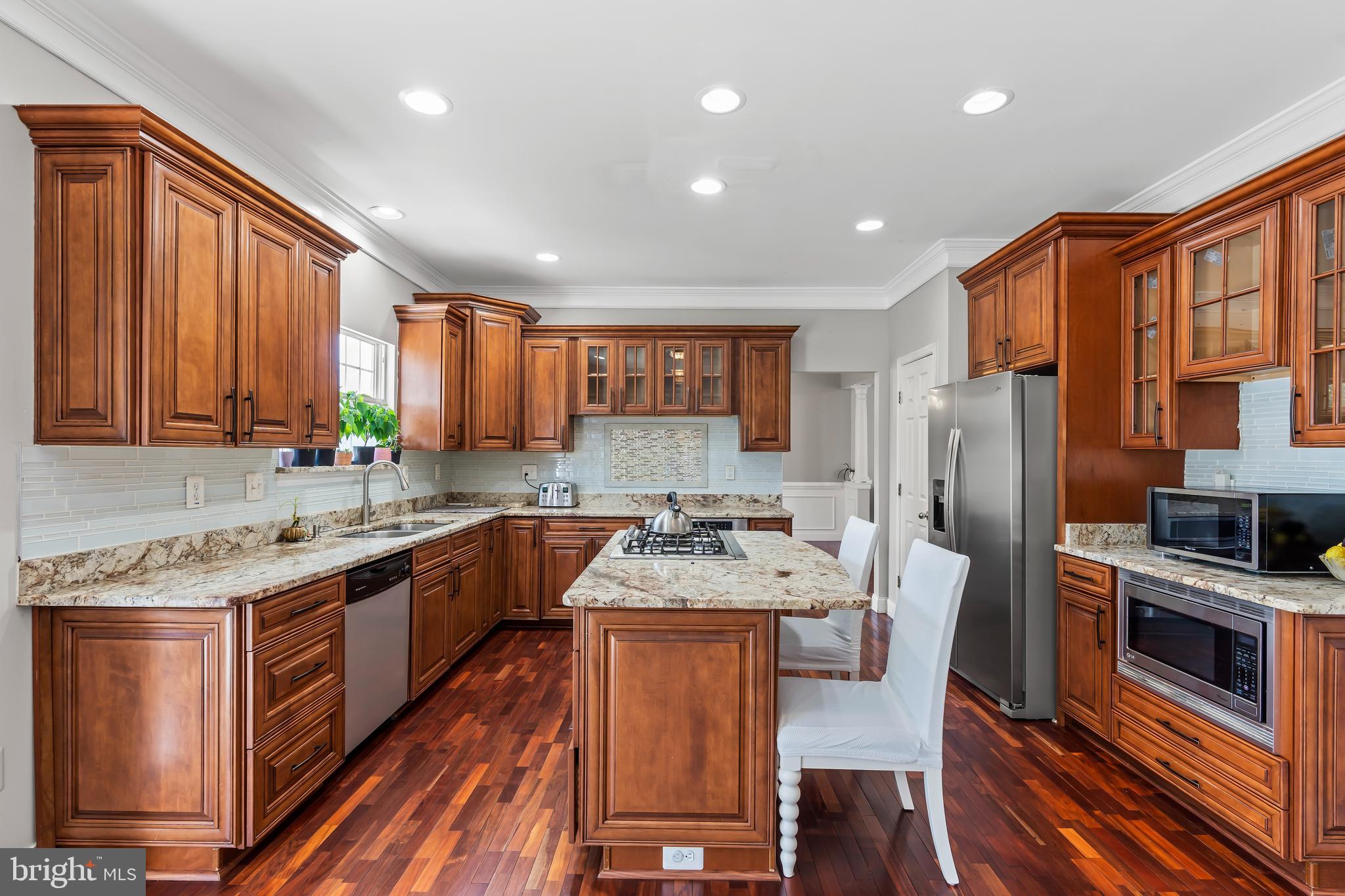 KINGS SQUARE - Residential