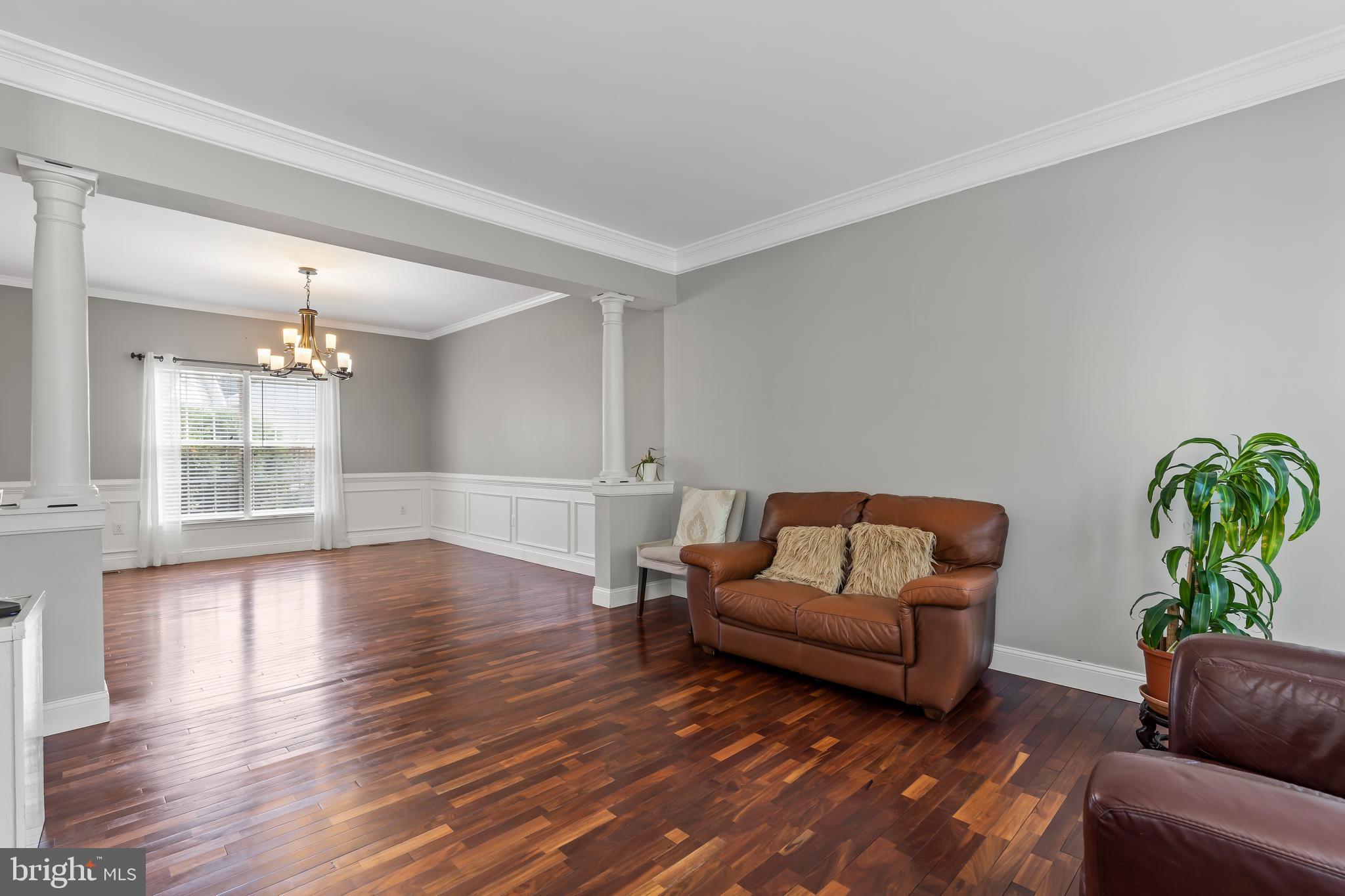 KINGS SQUARE - Residential