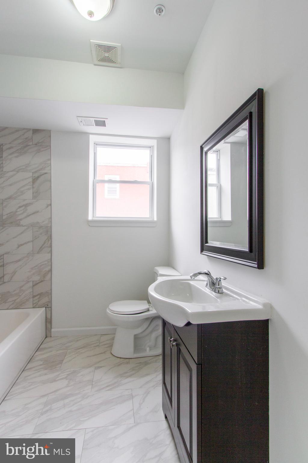 FISHTOWN - Residential Lease